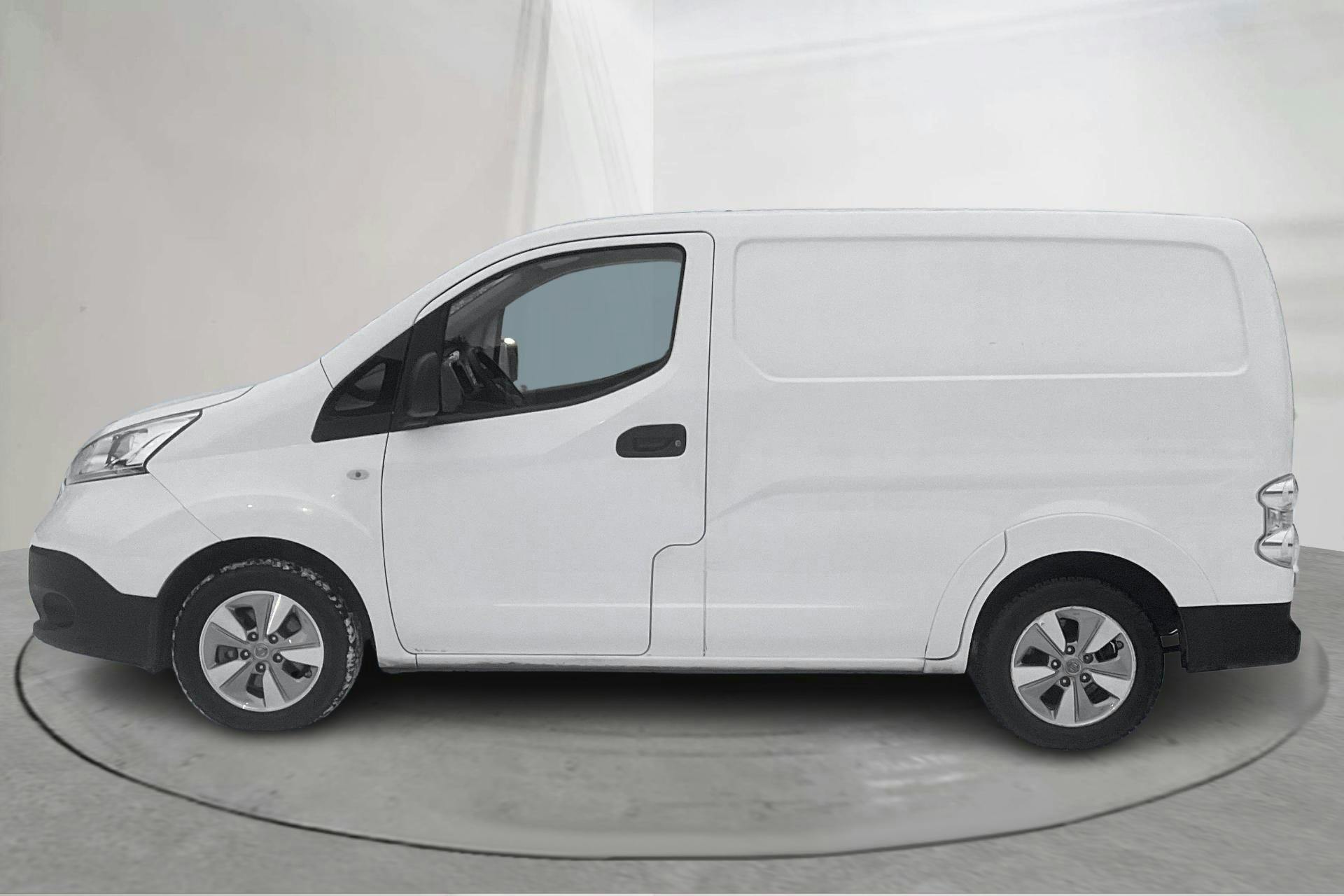 Presentation photo 2 of 15: Nissan e-NV200 40kWh (109hk) - 42 880 km - Automatic - white - 2018