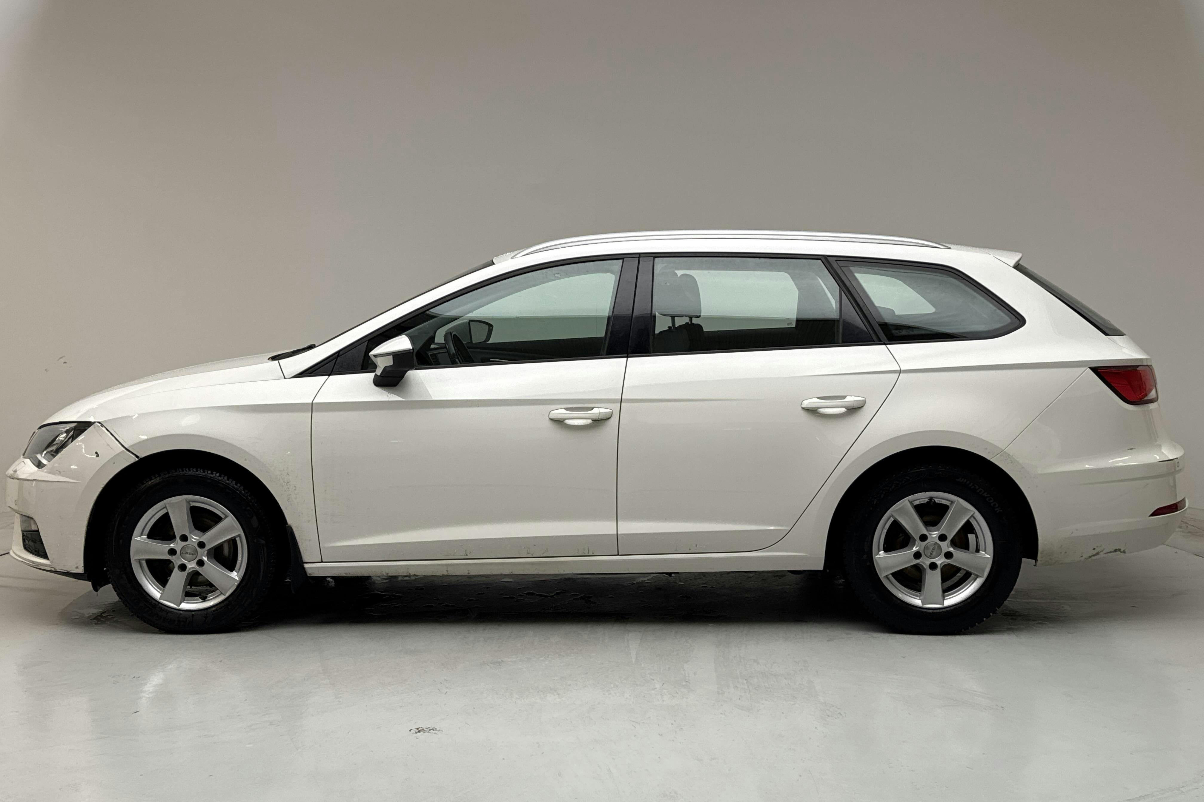 Esittelykuva 2 osoitteesta 14: Seat Leon 1.2 TSI ST (110hk) - 119 940 km - Automaattinen - valkoinen - 2018