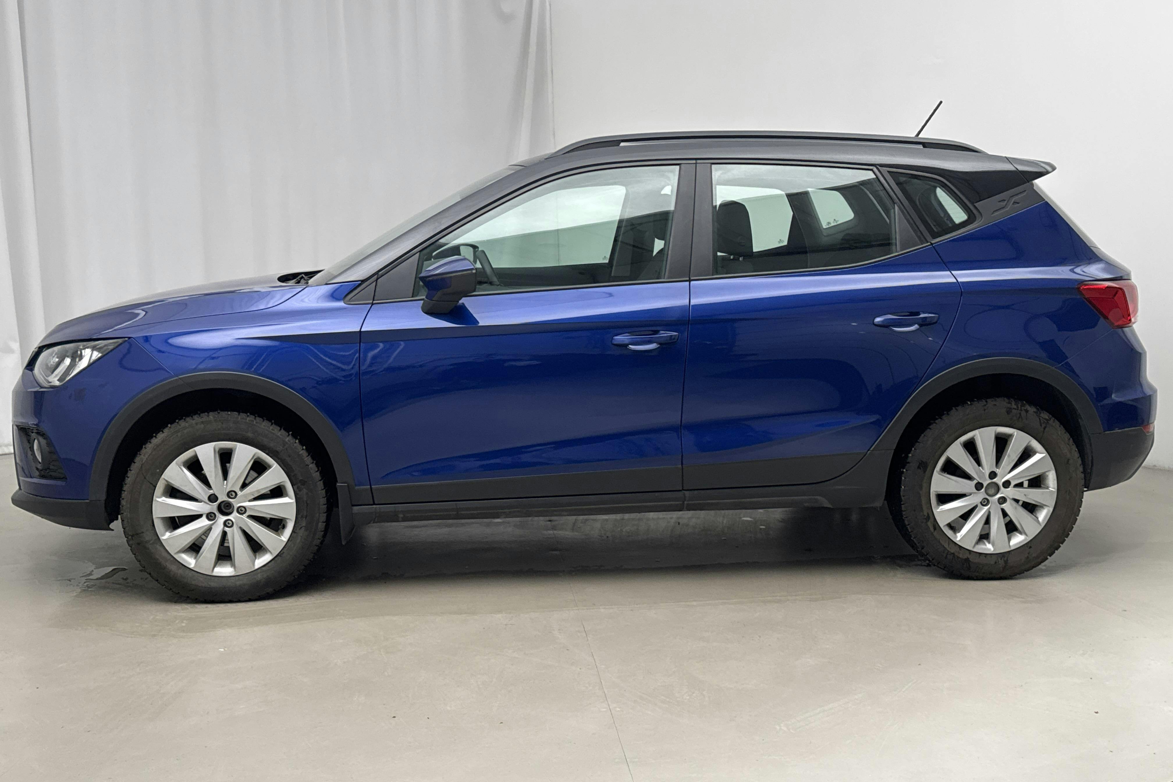 Esitlusfoto 2 aadressil 13: Seat Arona 1.0 TSI 5dr (95hk) - 94 100 km - Käsitsi - sinine - 2018