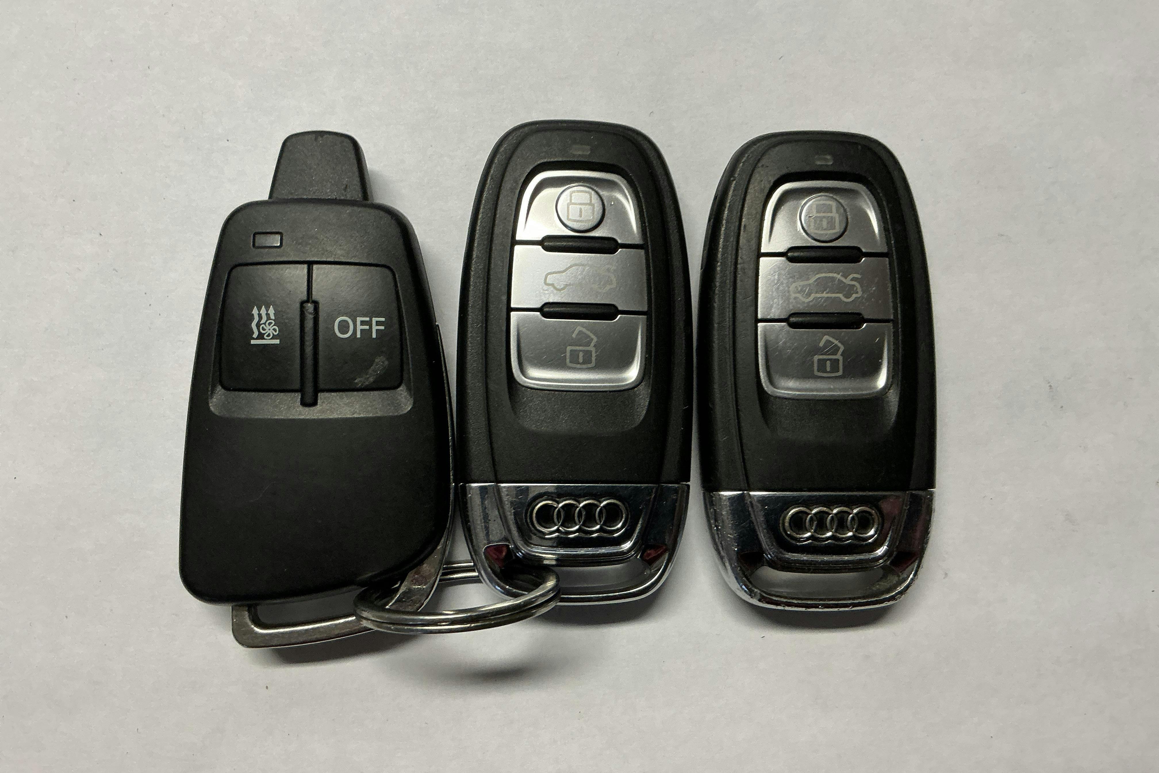 Presentation photo 15 of 15: Audi A4 Allroad 2.0 TDI clean diesel Avant quattro (190hk) - 213 450 km - Automatic - white - 2016