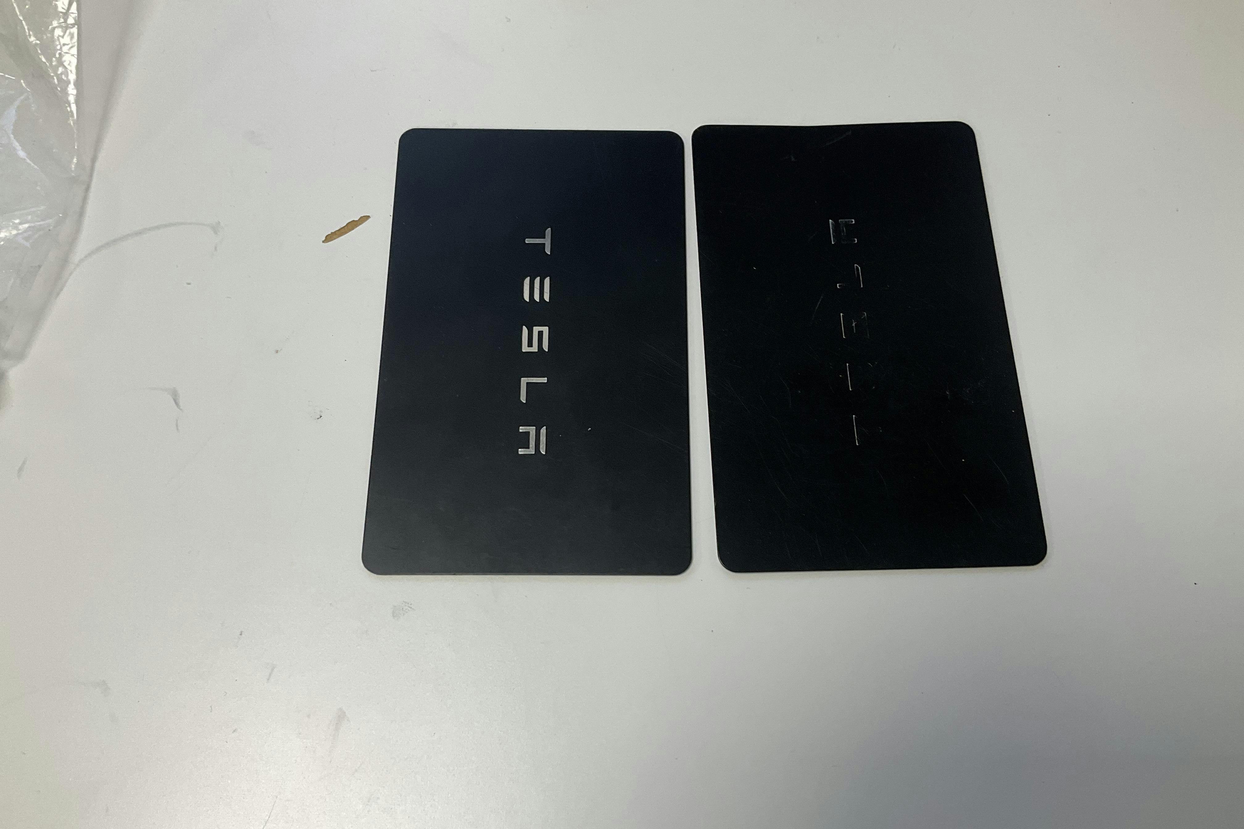 Presentation photo 21 of 21: Tesla Model Y Long Range Dual Motor AWD - 92 870 km - Automatic - gray - 2024