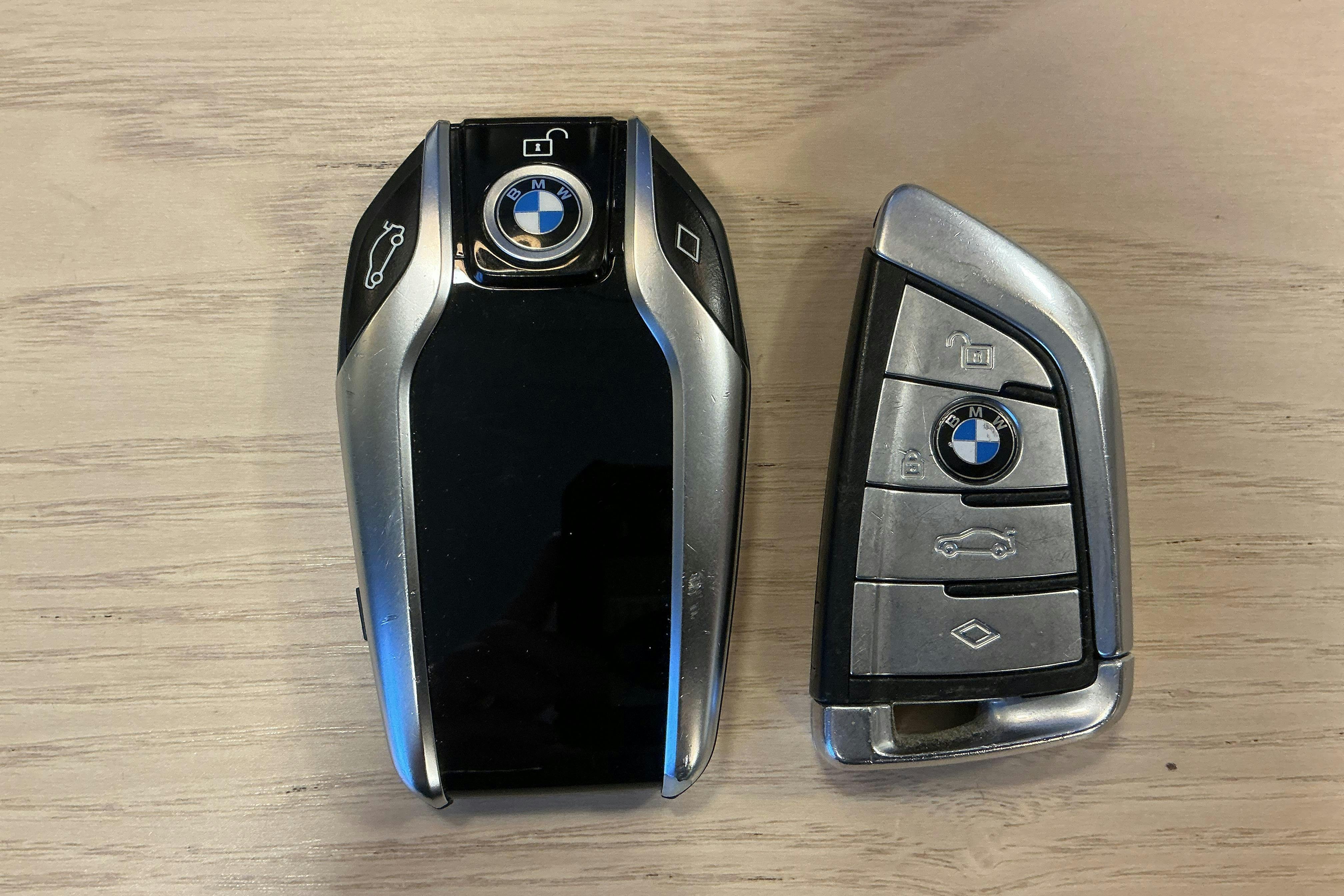 Presentation photo 20 of 20: BMW 530e iPerformance Sedan, G30 12kWh (252hk) - 95 660 km - Automatic - silver - 2020