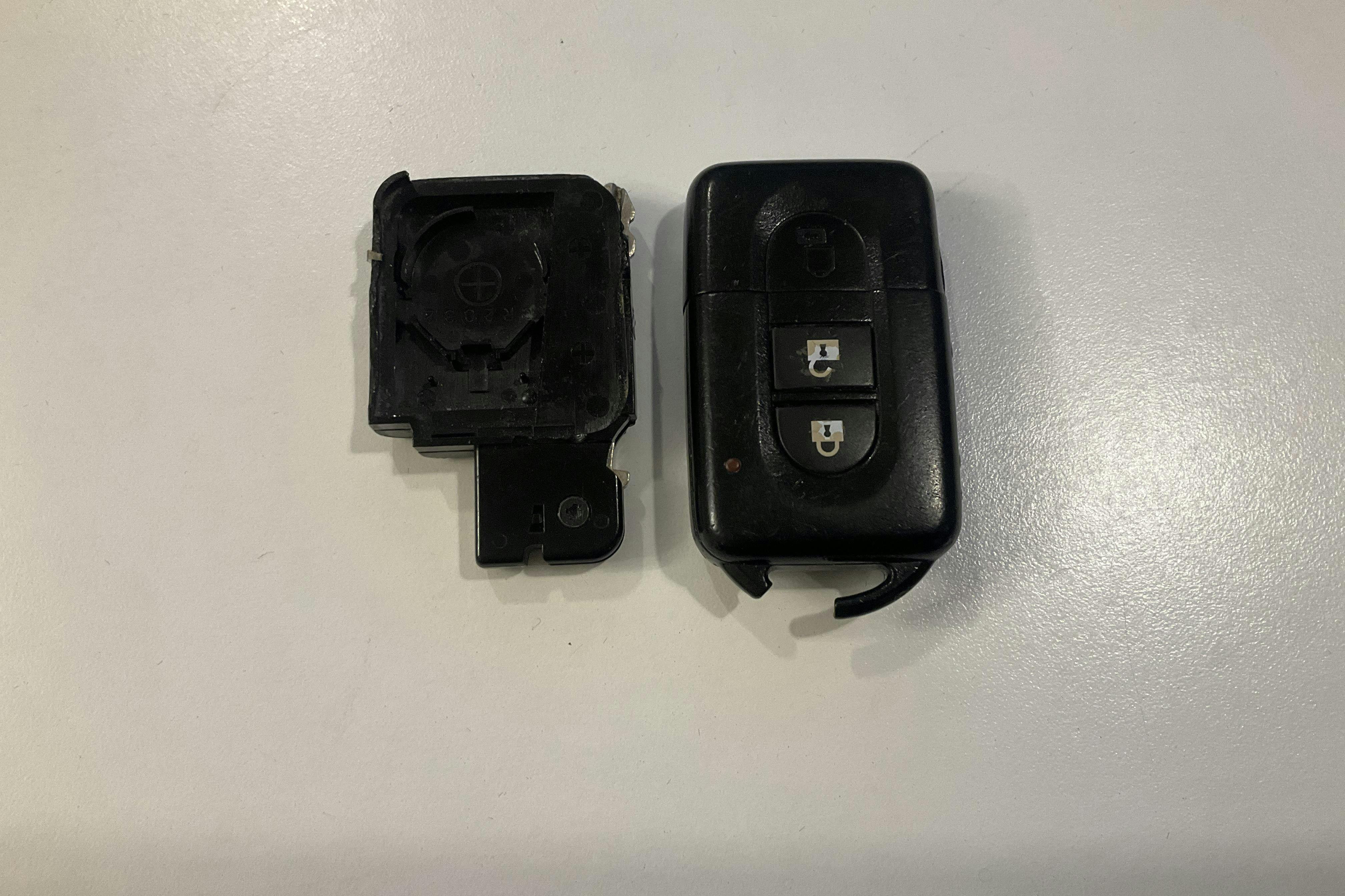 Esittelykuva 24 osoitteesta 24: Nissan Qashqai+2 2.0 4x4 (140hk) - 235 520 km - Automaattinen - valkoinen - 2010