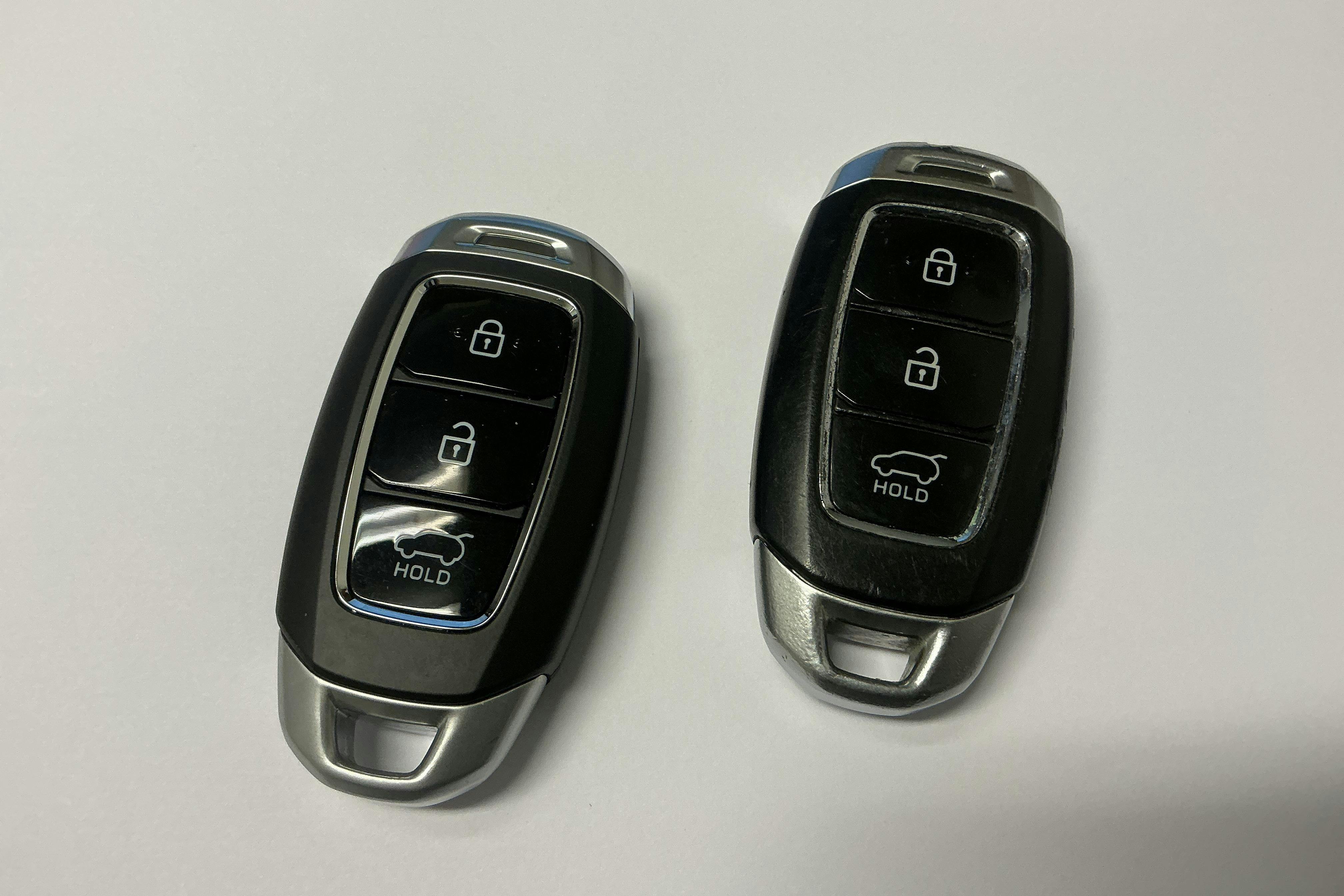 Esittelykuva 18 osoitteesta 18: Hyundai Kona Electric Long Range 64kWh (204hk) - 149 500 km - Automaattinen - punainen - 2020