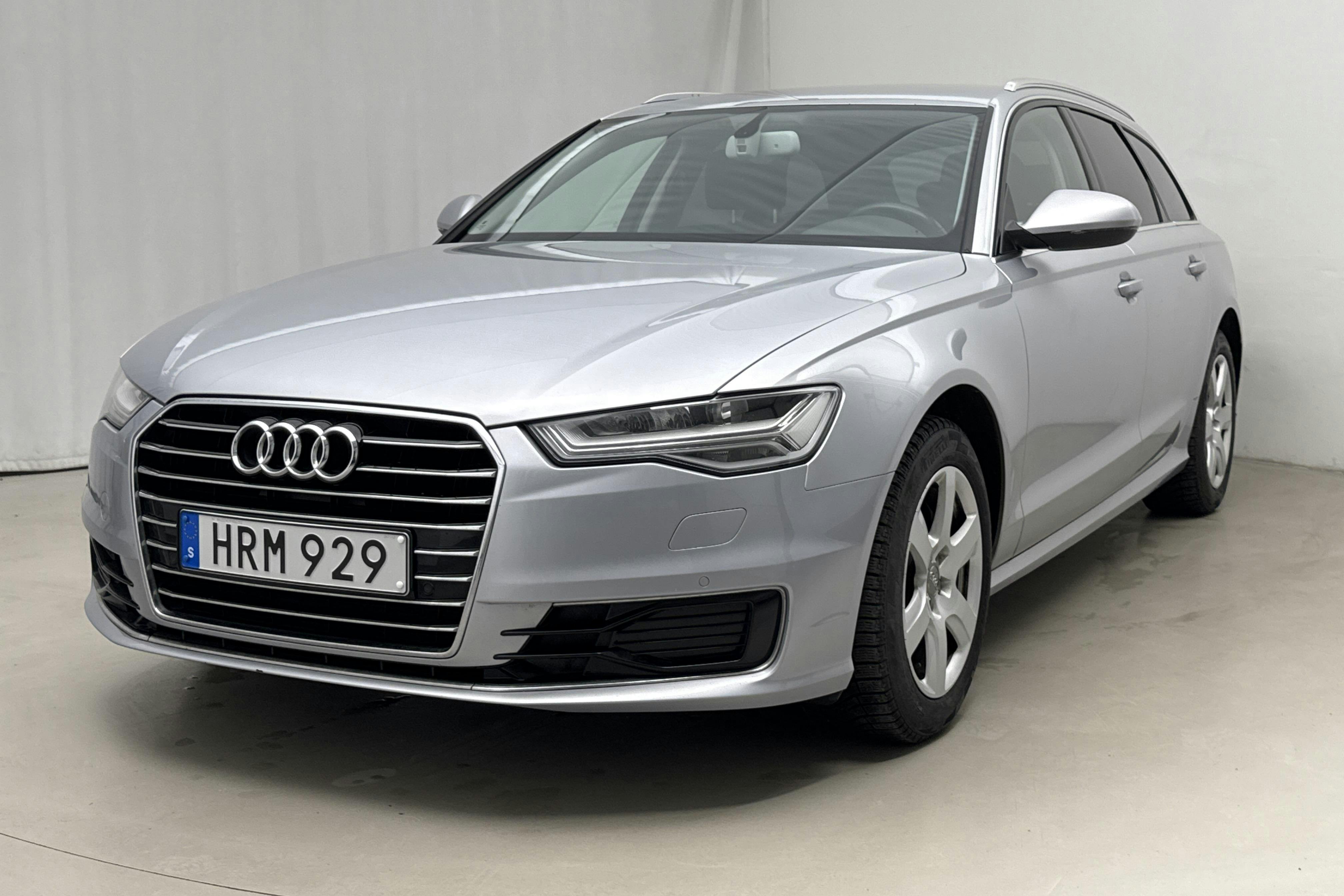 Audi A6 2.0 TDI Avant (190hk) - 19 051 mil - Automat - silver - 2015