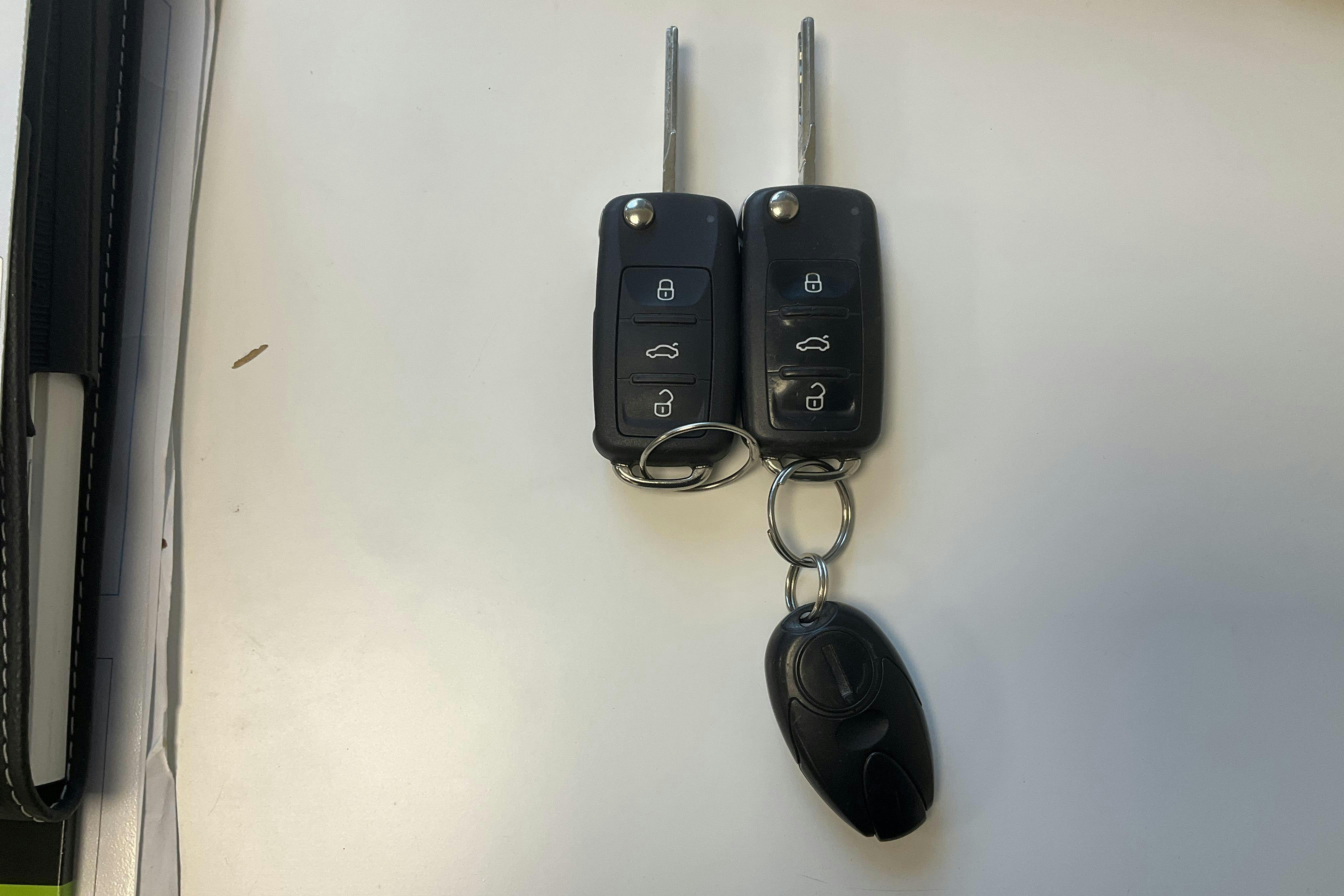 Presentation photo 12 of 12: VW Caddy 2.0 TDI Maxi Skåp (102hk) - 111 270 km - Manual - black - 2018