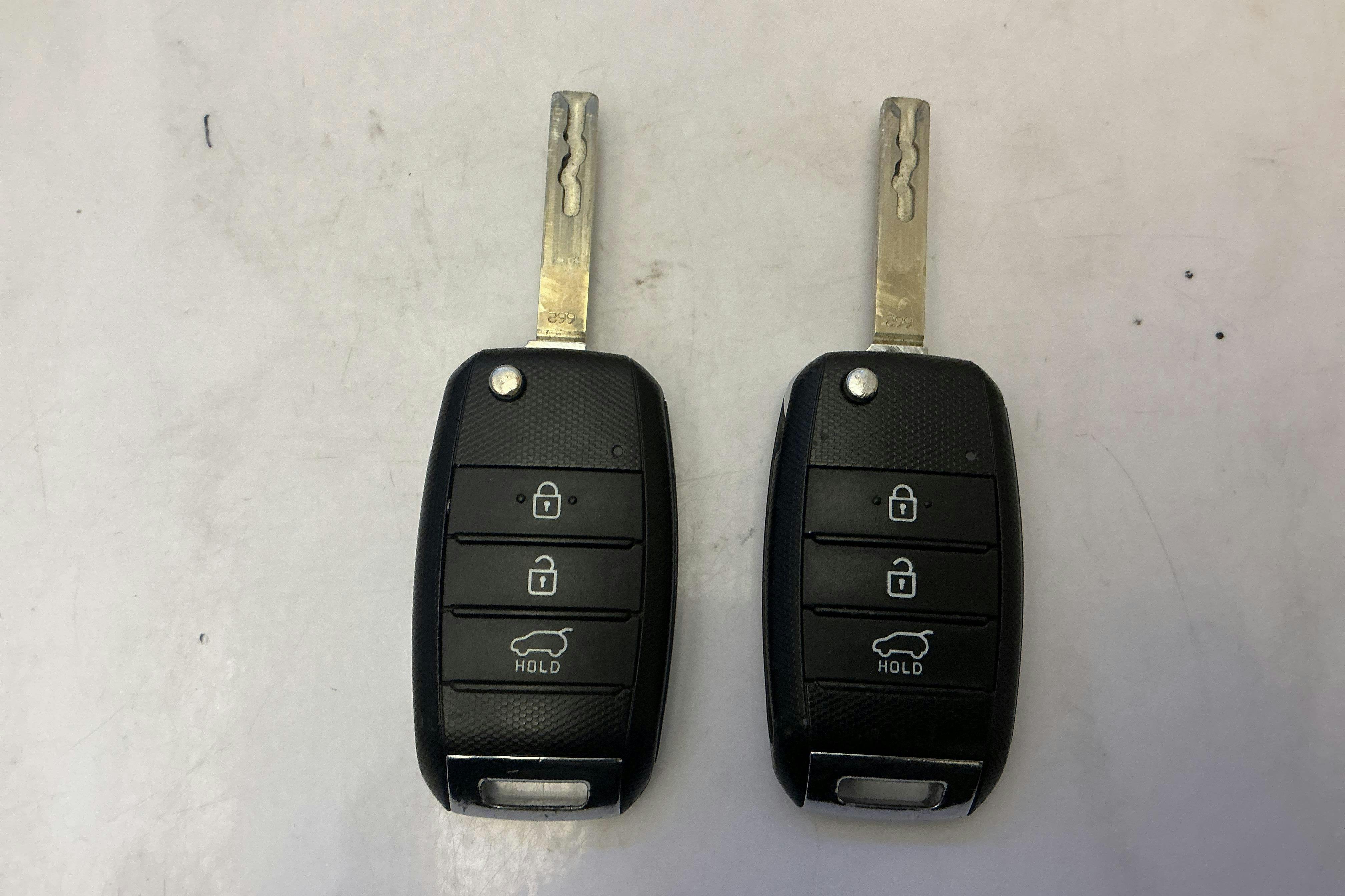 Presentation photo 13 of 13: KIA Picanto 1.0 T-GDi 5dr (100hk) - 45 390 km - Manual - gray - 2018