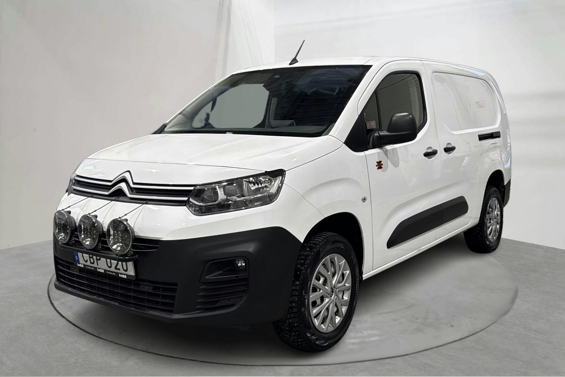 Presentation photo 1 of 15: Citroën Berlingo 1.5 BlueHDi 4x4 Skåp (130hk) - 86 560 km - Manual - white - 2021