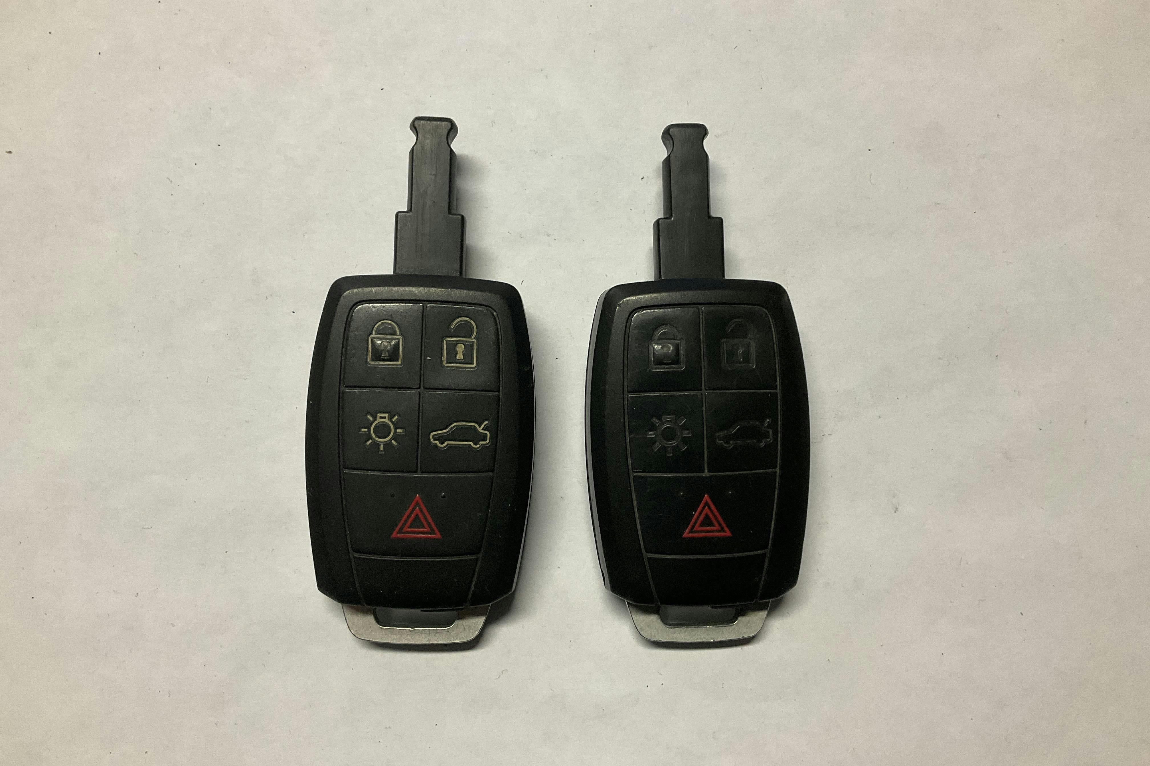 Presentation photo 14 of 14: Volvo S40 1.8F (125hk) - 112 080 km - Manual - white - 2009