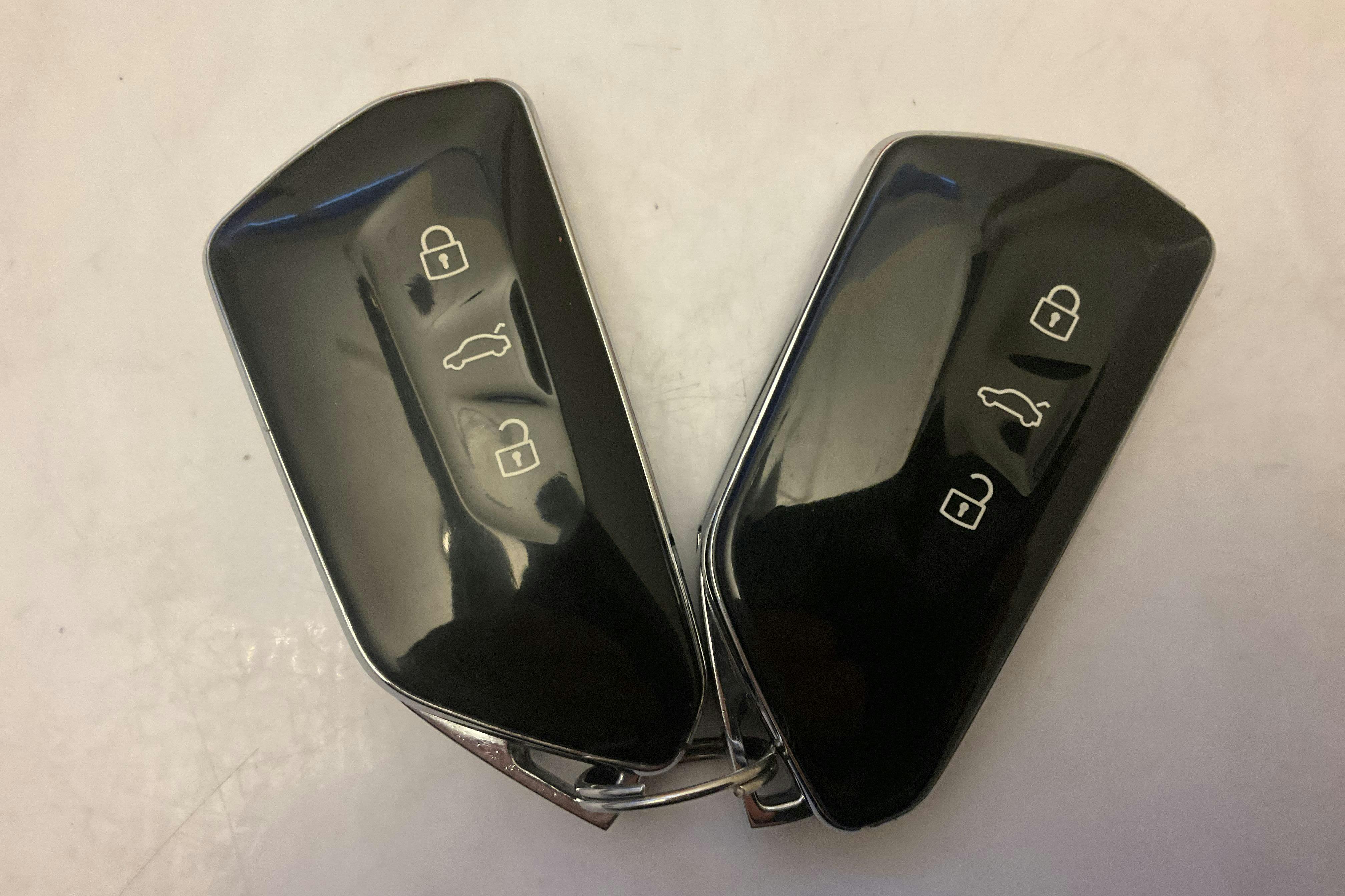 Presentation photo 19 of 19: VW ID.4 77kWh (204hk) - 102 660 km - Automatic - Dark Grey - 2021