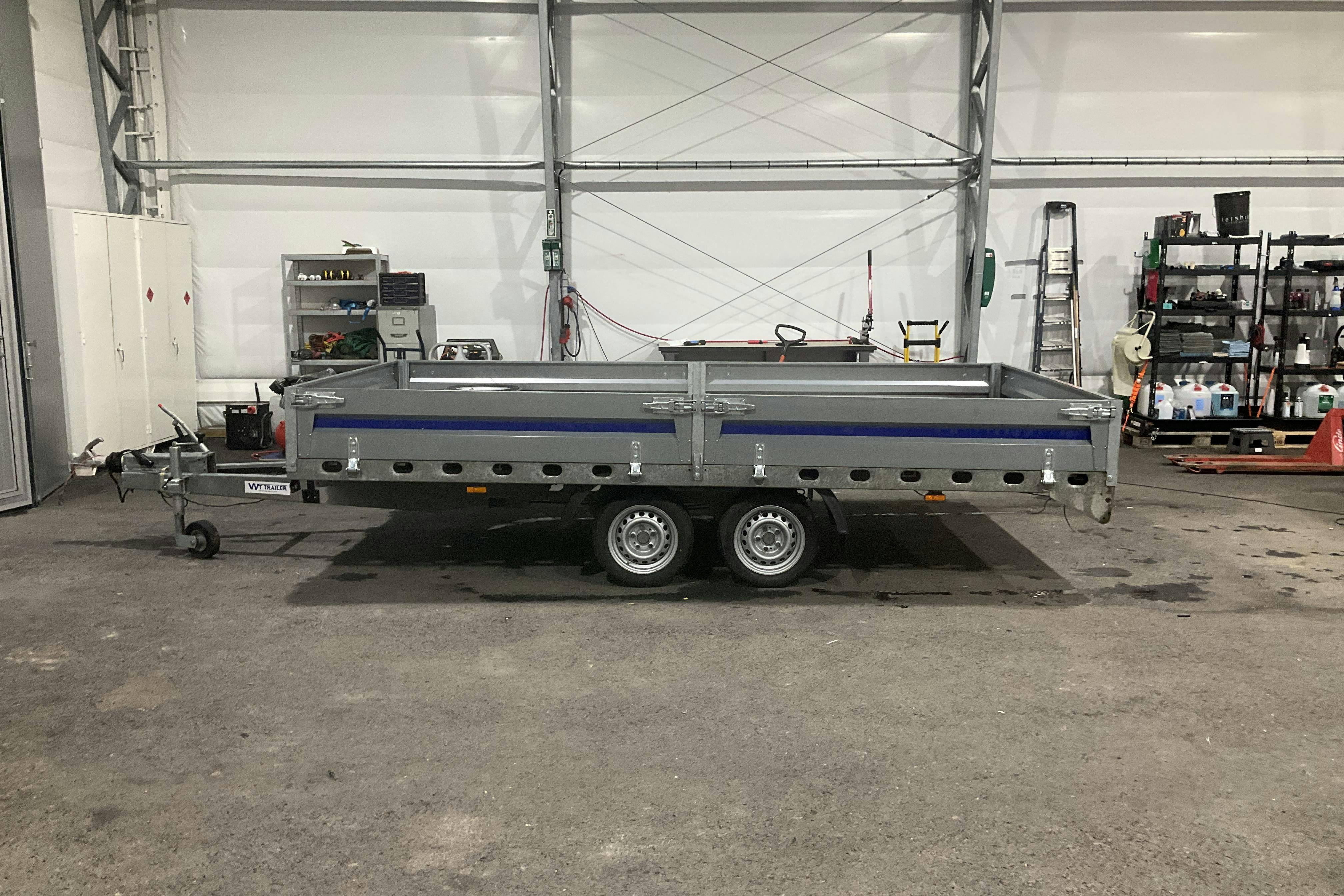 Presentation photo 2 of 9: WIOLA W2 - 0 km - gray - 2022