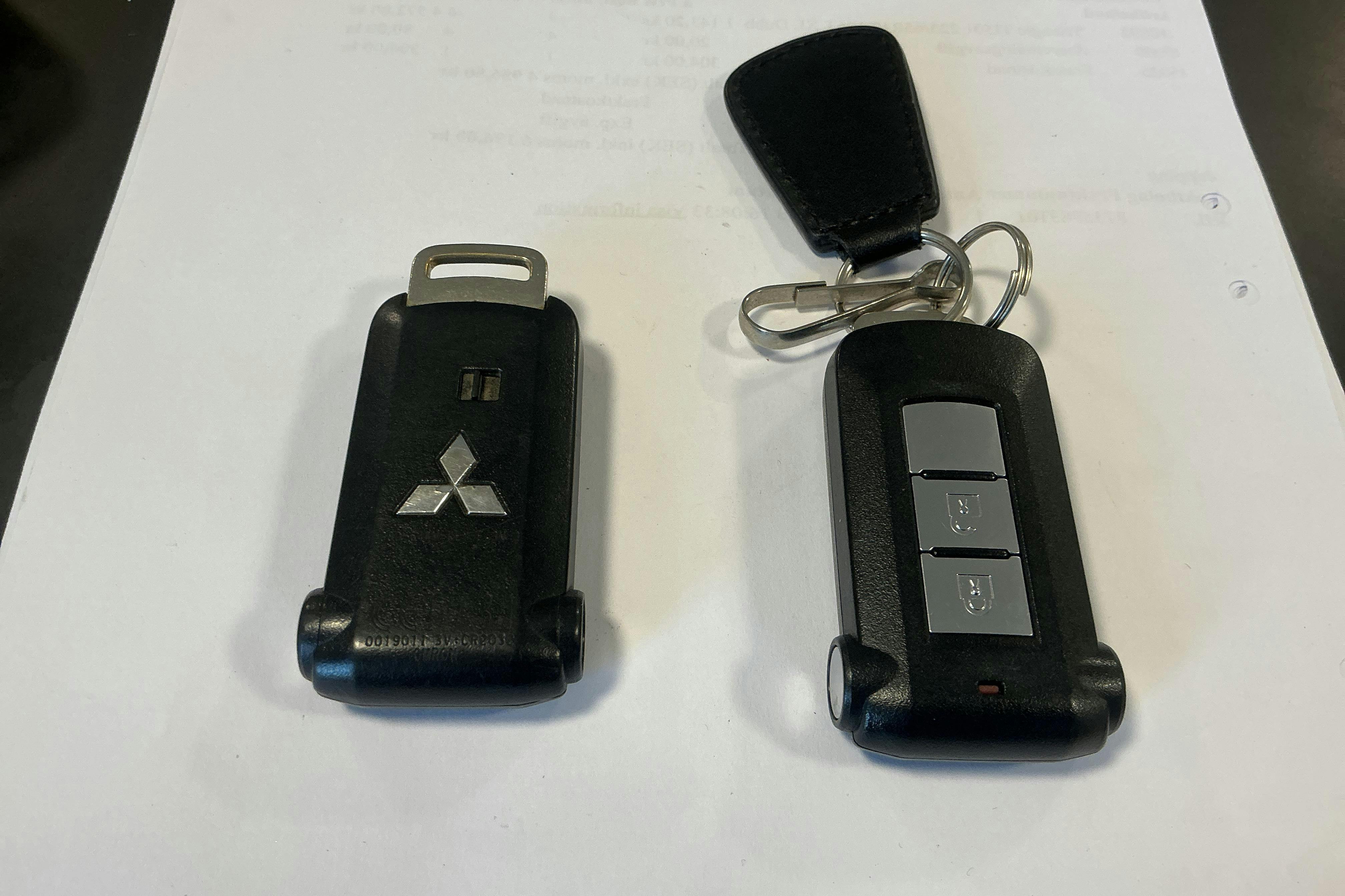 Esittelykuva 14 osoitteesta 14: Mitsubishi Outlander 2.0 Plug-in Hybrid 4WD (121hk) - 197 510 km - Automaattinen - valkoinen - 2017