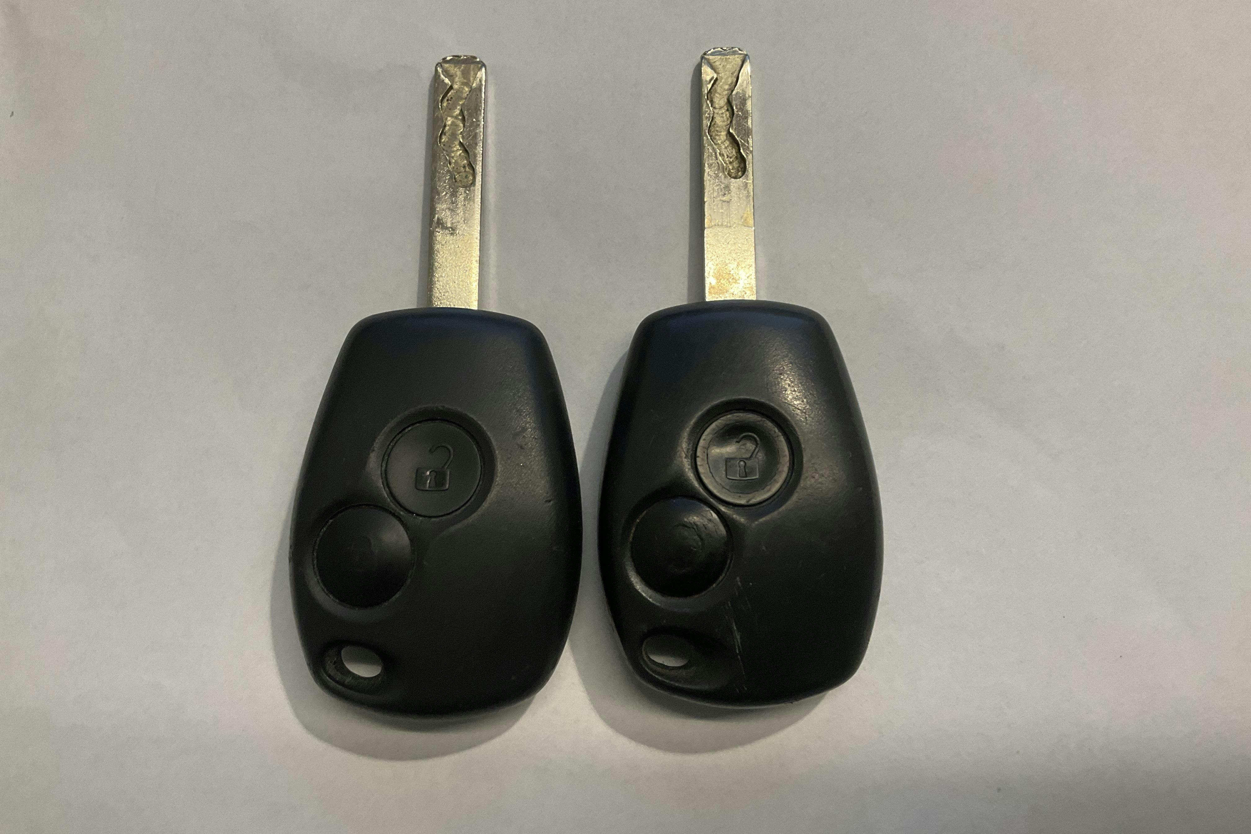 Presentation photo 16 of 16: Renault Kangoo II Z.E. 22kWh Skåp (60hk) - 99 650 km - Automatic - white - 2017