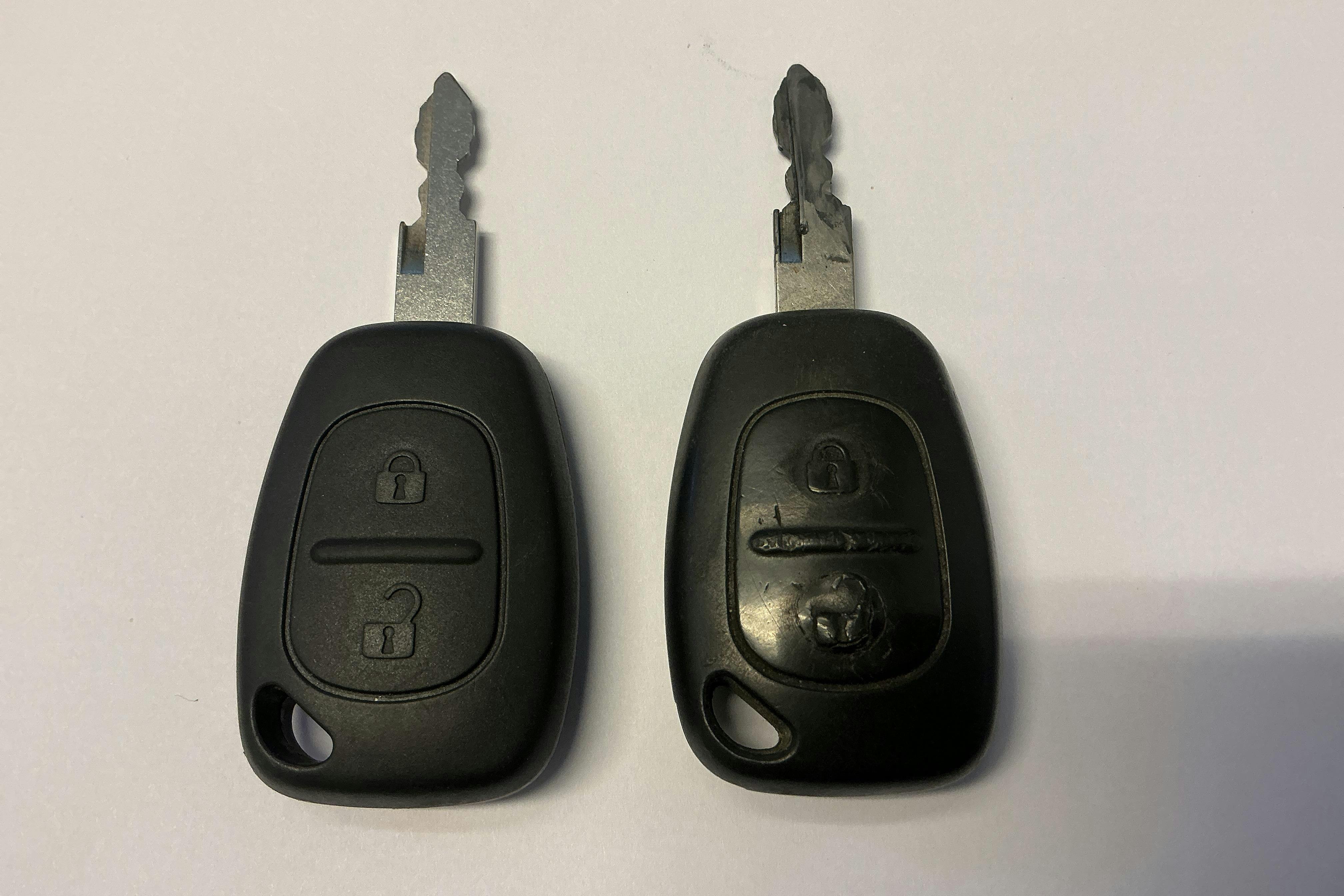 Presentation photo 15 of 15: Renault Trafic 2.0 dCi Skåp/Buss (115hk) - 250 870 km - Manual - white - 2012