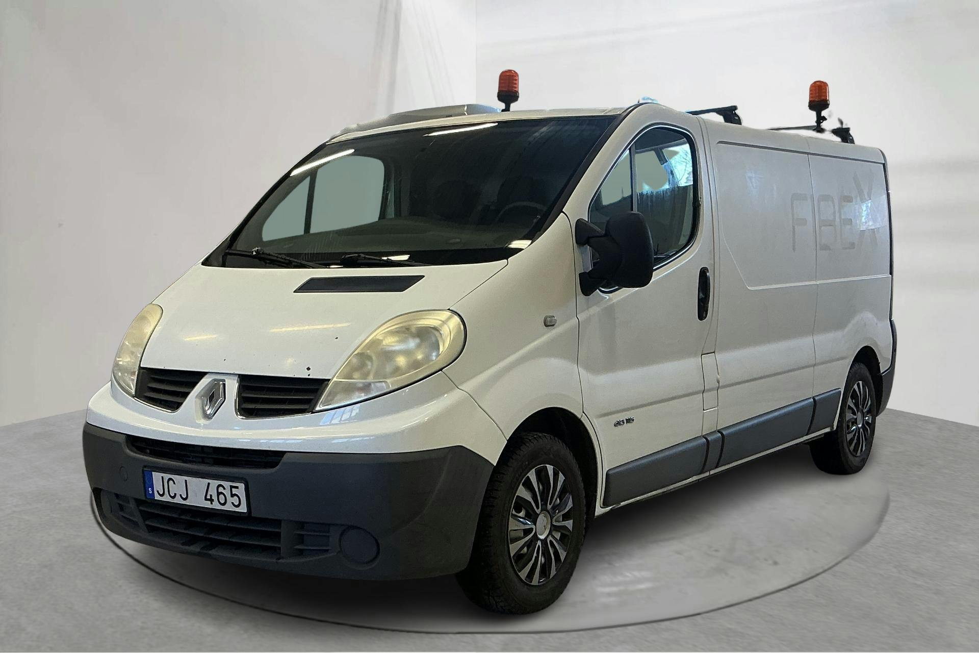 Presentation photo 1 of 15: Renault Trafic 2.0 dCi Skåp/Buss (115hk) - 250 870 km - Manual - white - 2012
