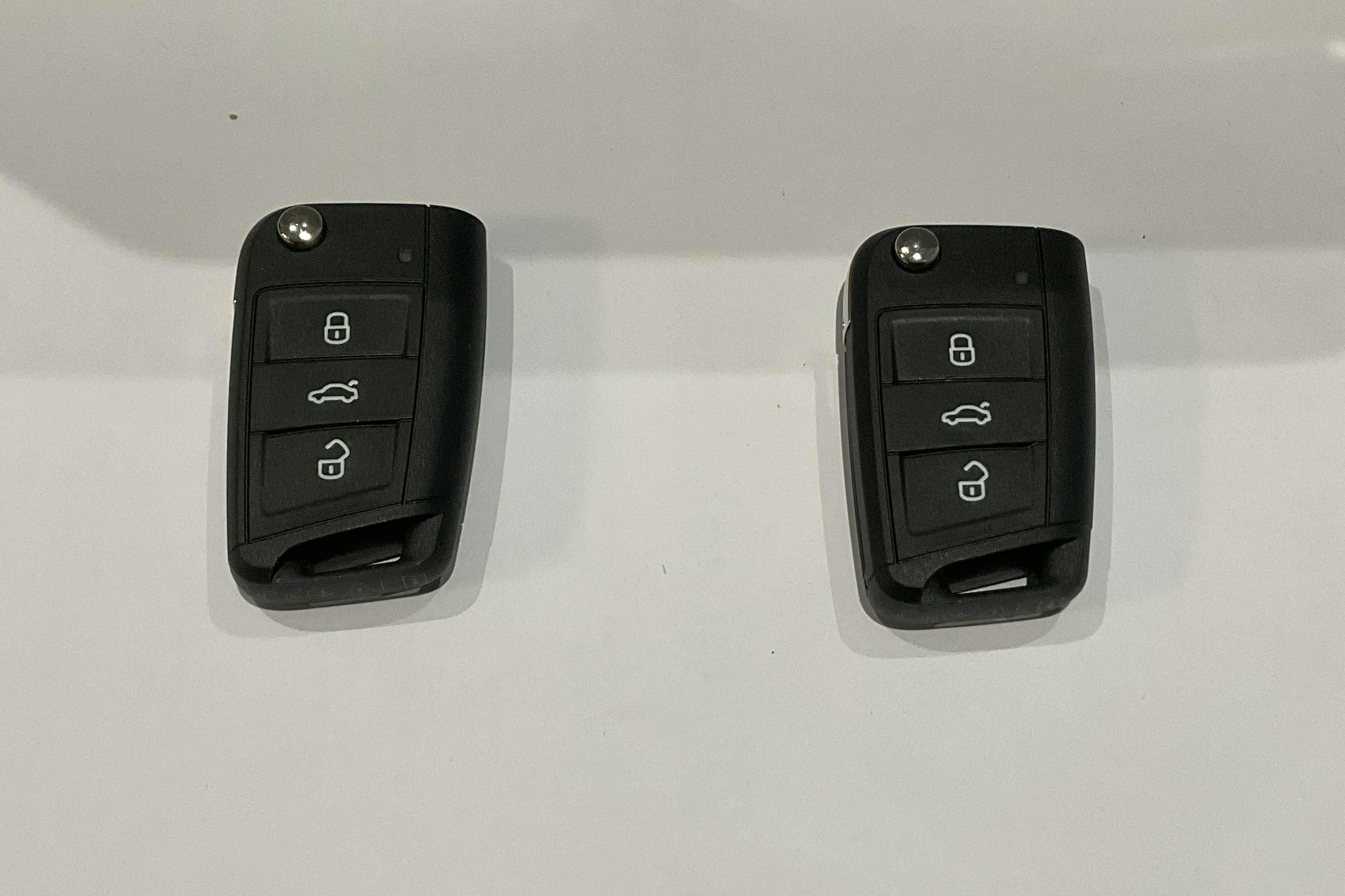 Presentation photo 13 of 13: VW Golf VII 2.0 TDI Sportscombi 4MOTION (150hk) - 174 760 km - Manual - white - 2017