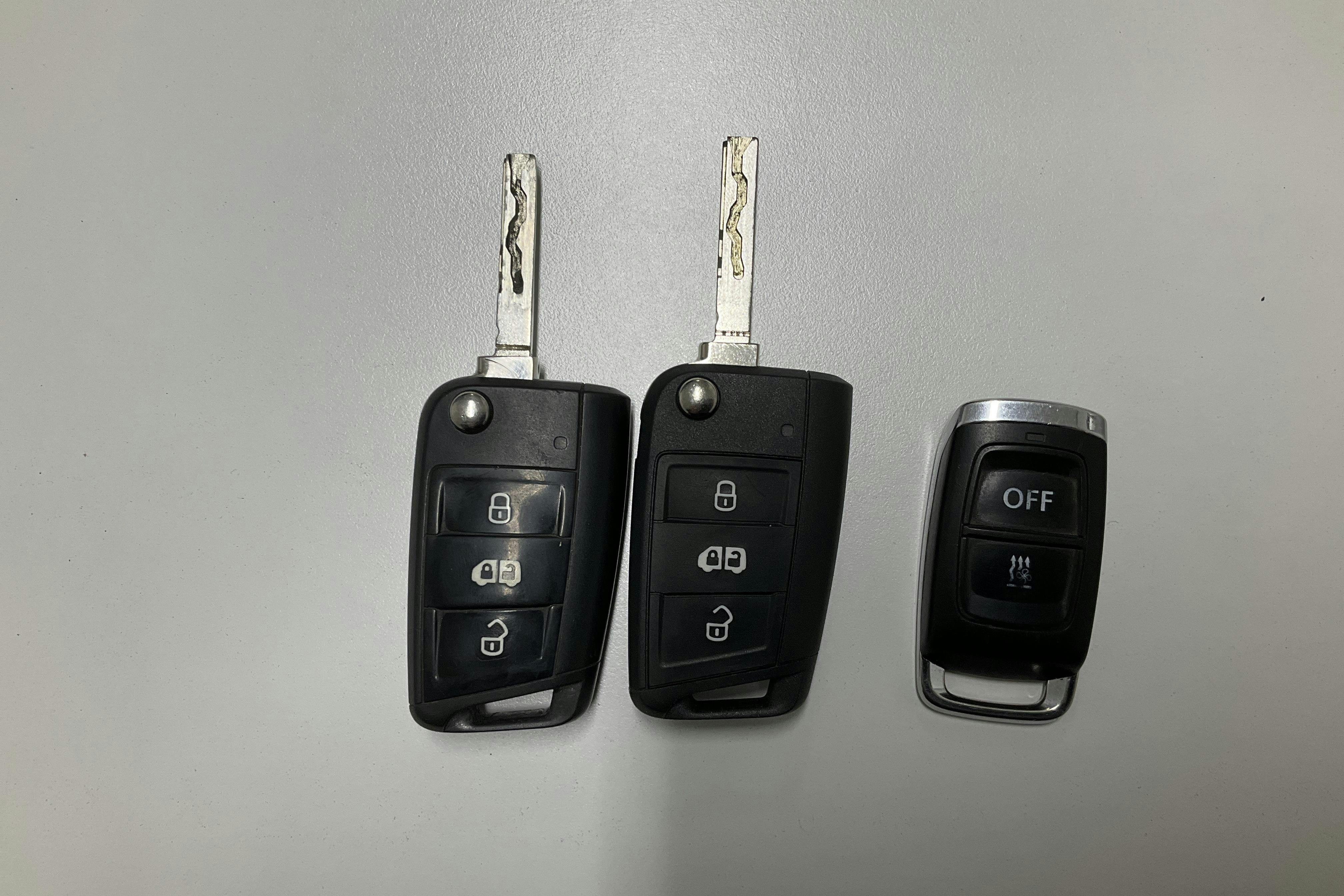 Presentationsfoto 15 av 15: VW Crafter 35 2.0 TDI Skåp (177hk) - 20 440 mil - Automat - svart - 2018