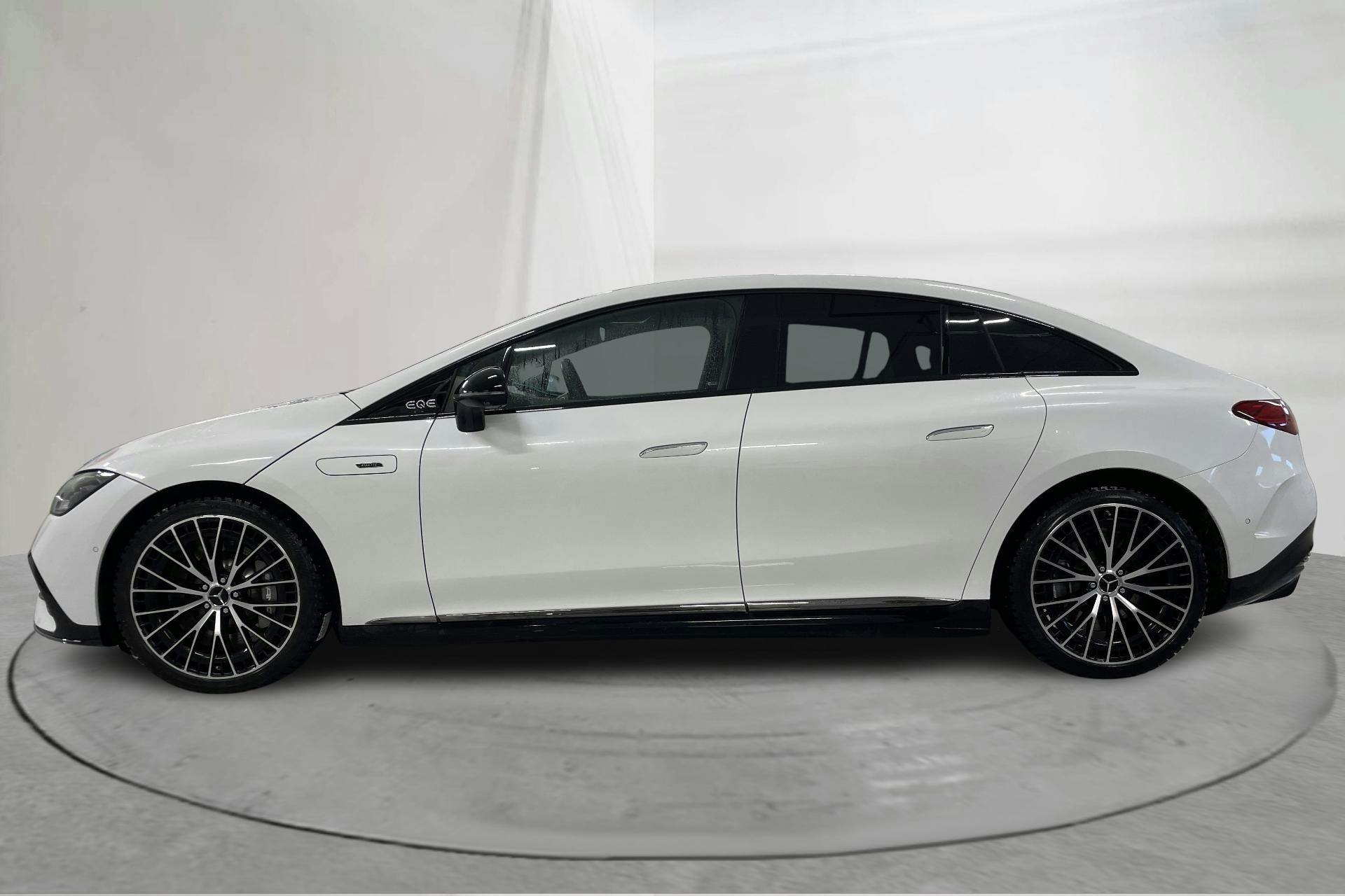 Presentation photo 2 of 23: Mercedes EQE 43 AMG 4Matic V295 (476hk) - 58 790 km - Automatic - white - 2022