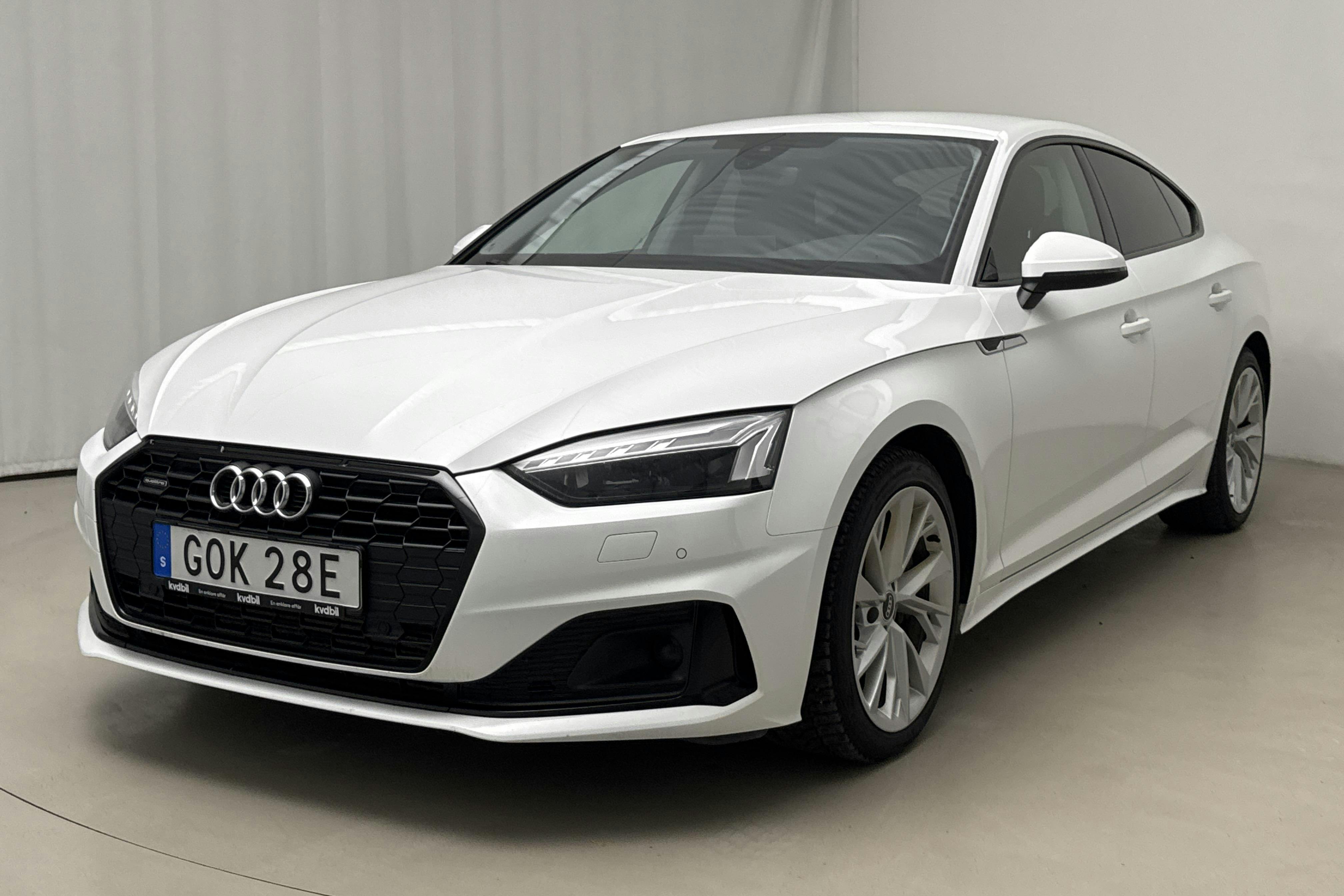 Presentation photo 1 of 17: Audi A5 Sportback 45 TFSI quattro (265hk) - 100 470 km - Automatic - white - 2022