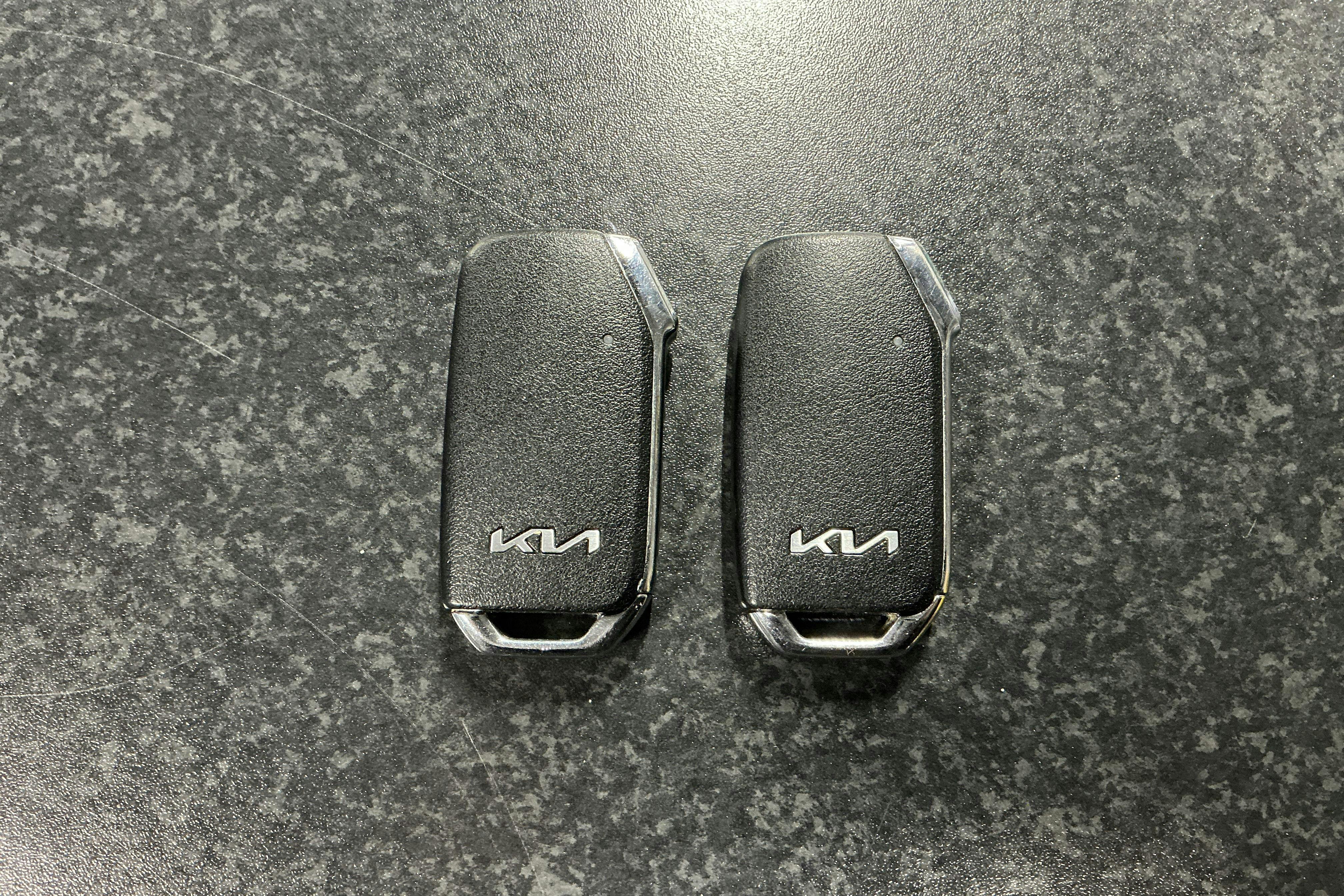 Presentation photo 17 of 17: KIA Ceed 1.6 Plug-in Hybrid SW (141hk) - 79 020 km - Automatic - black - 2024