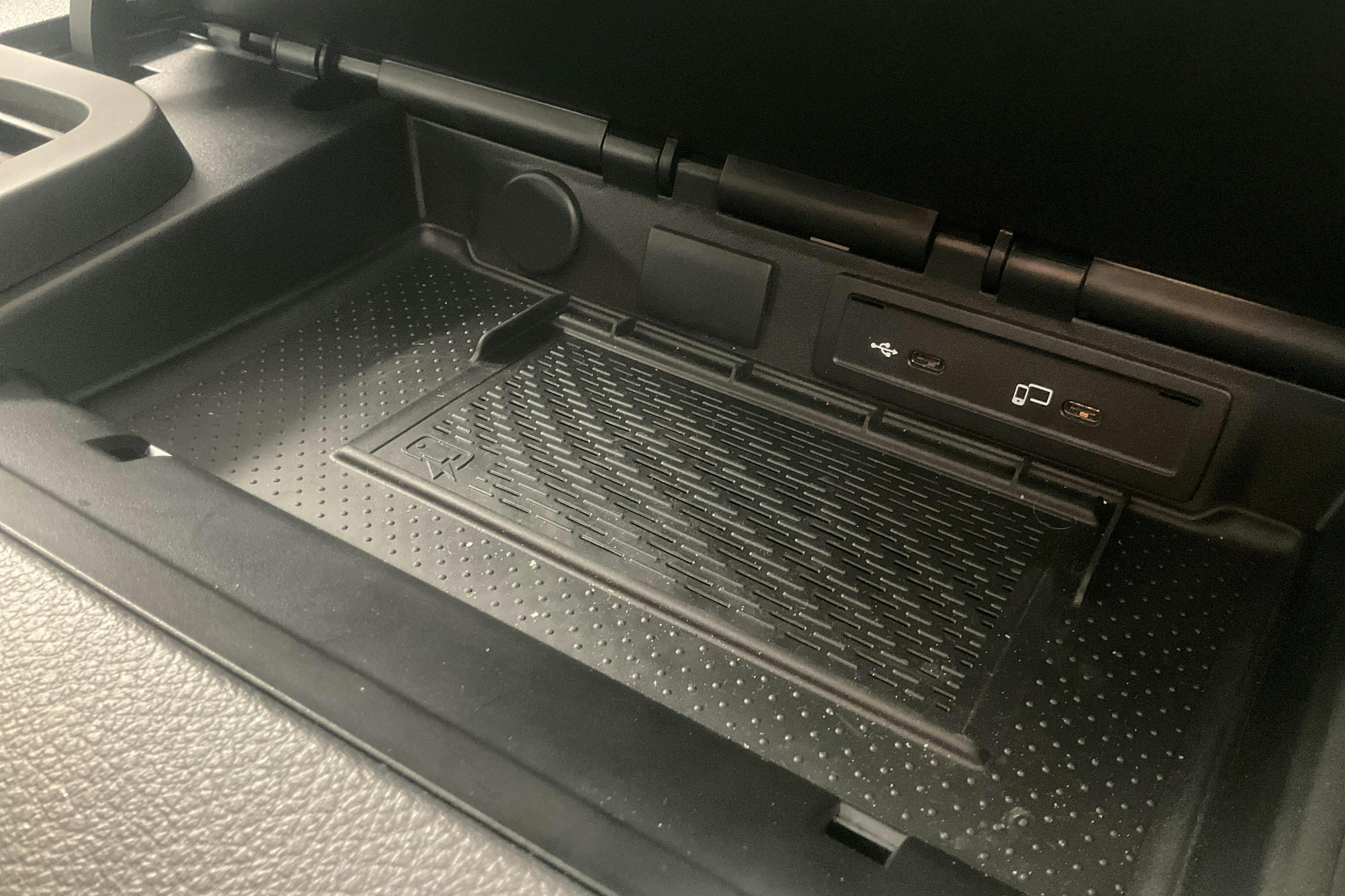 Presentation photo 25 of 25: Mercedes Sprinter 319 CDI Skåp 4MATIC (190hk) - 39 750 km - Automatic - white - 2024