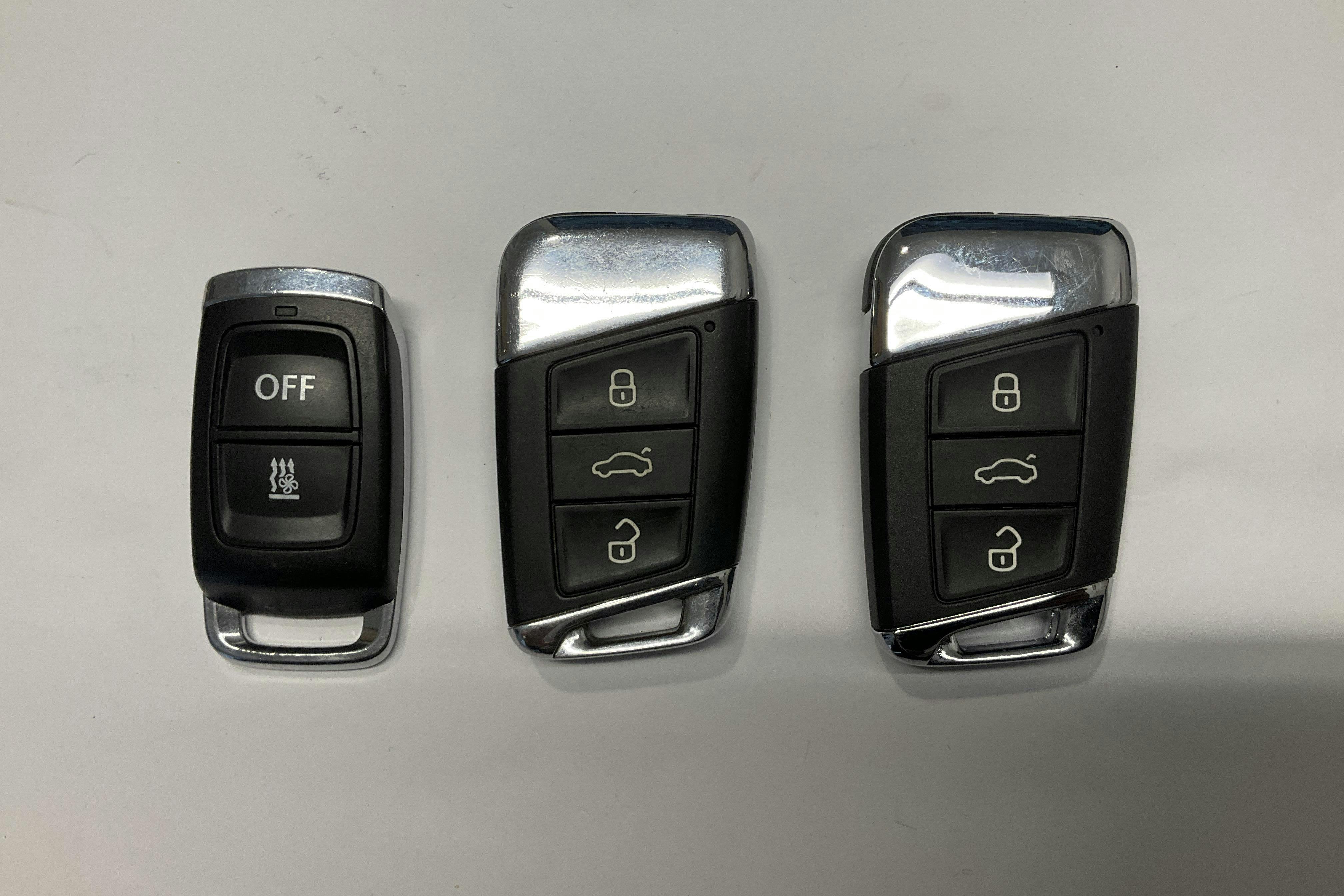 Presentation photo 18 of 18: VW Passat 1.4 GTE Sportscombi (218hk) - 128 050 km - Automatic - silver - 2021