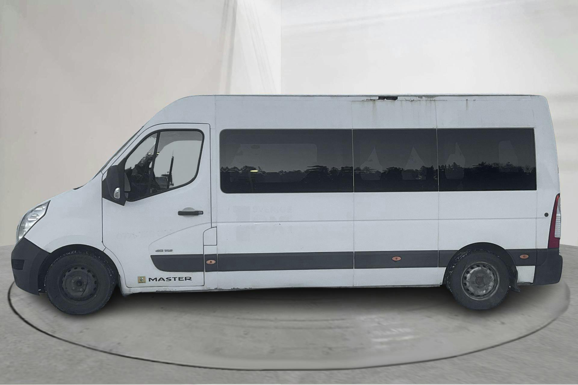 Præsentationsfoto 2 af 13: Renault Master 2.3 dCi FWD (145hk) - 423 460 kilometer - Manuel - Hvid - 2016