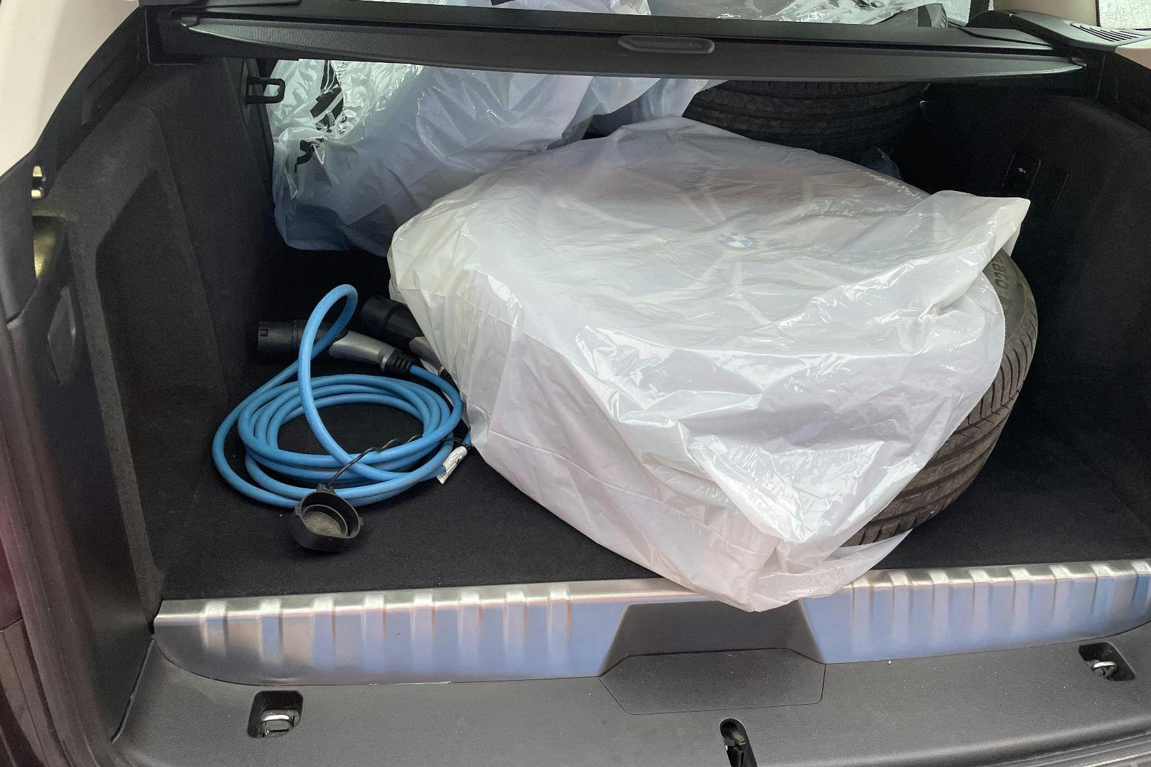 Presentation photo 17 of 17: BMW X3 xDrive30e, G01 (292hk) - 98 910 km - Automatic - gray - 2020