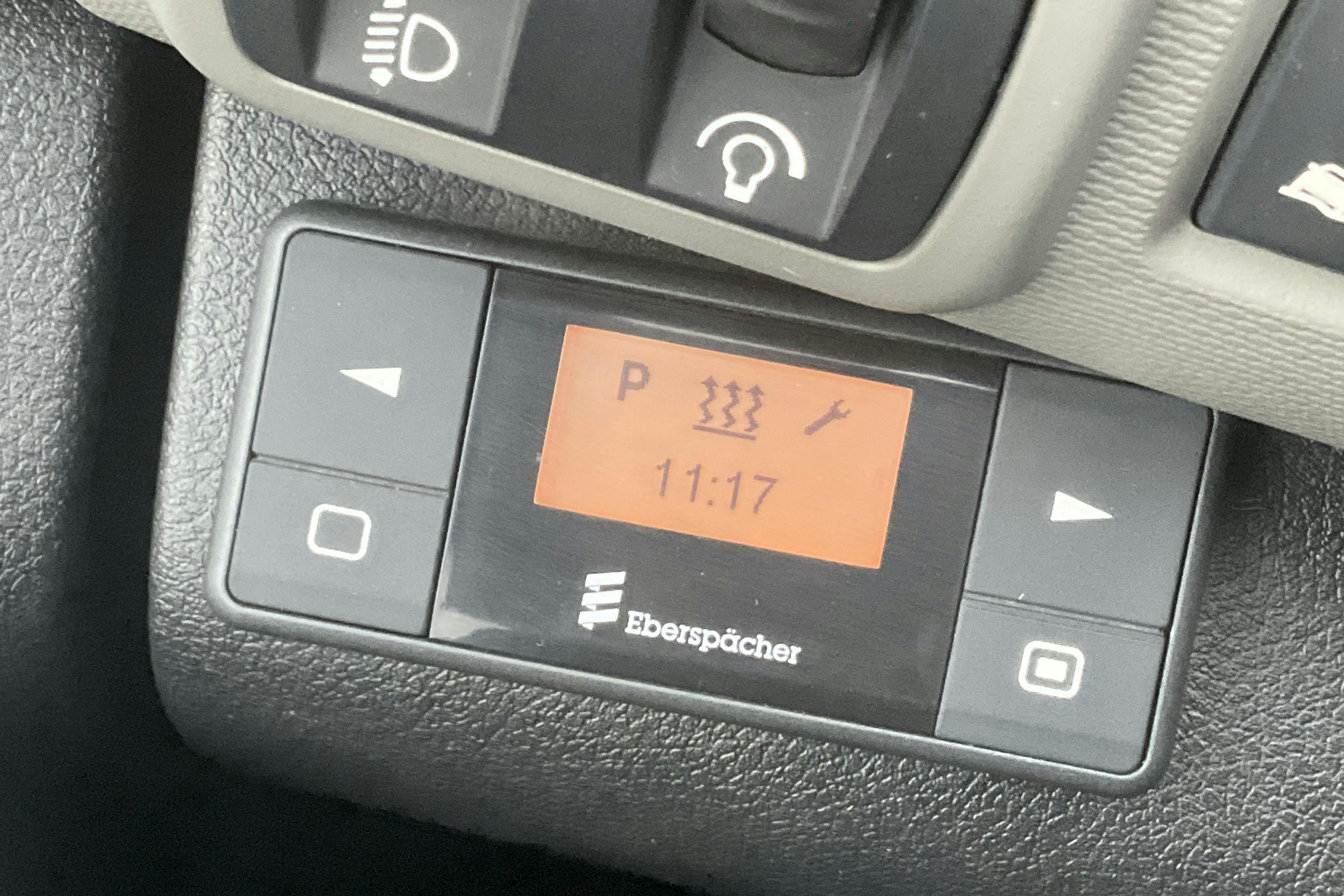 Esittelykuva 13 osoitteesta 13: Renault Trafic 1.6 dCi Skåp (140hk) - 253 990 km - Manuaalinen - harmaa - 2015