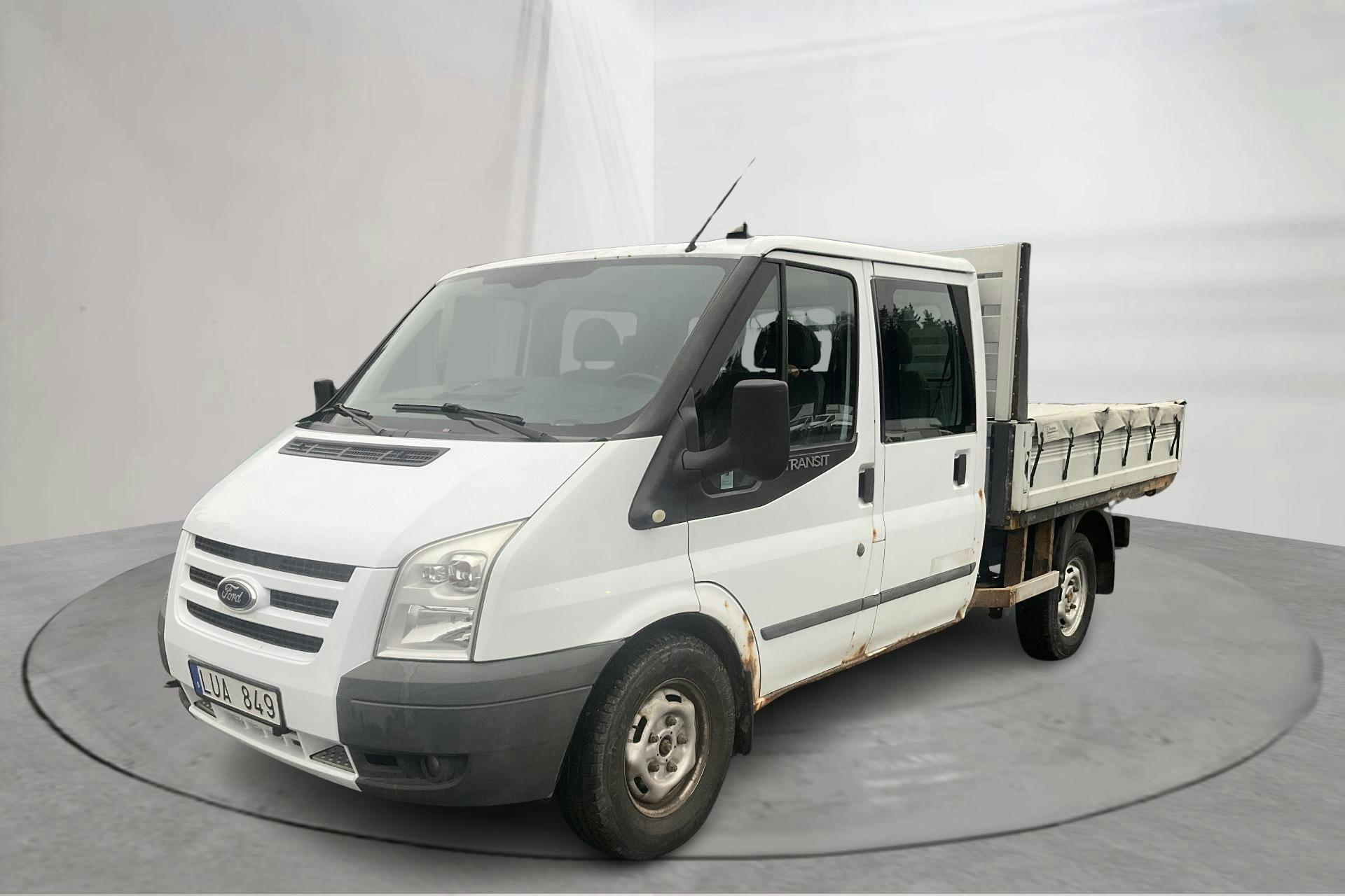 Presentation photo 1 of 12: Ford Transit 350 2.4 TDCi Pickup (140hk) - 164 940 km - Manual - white - 2011