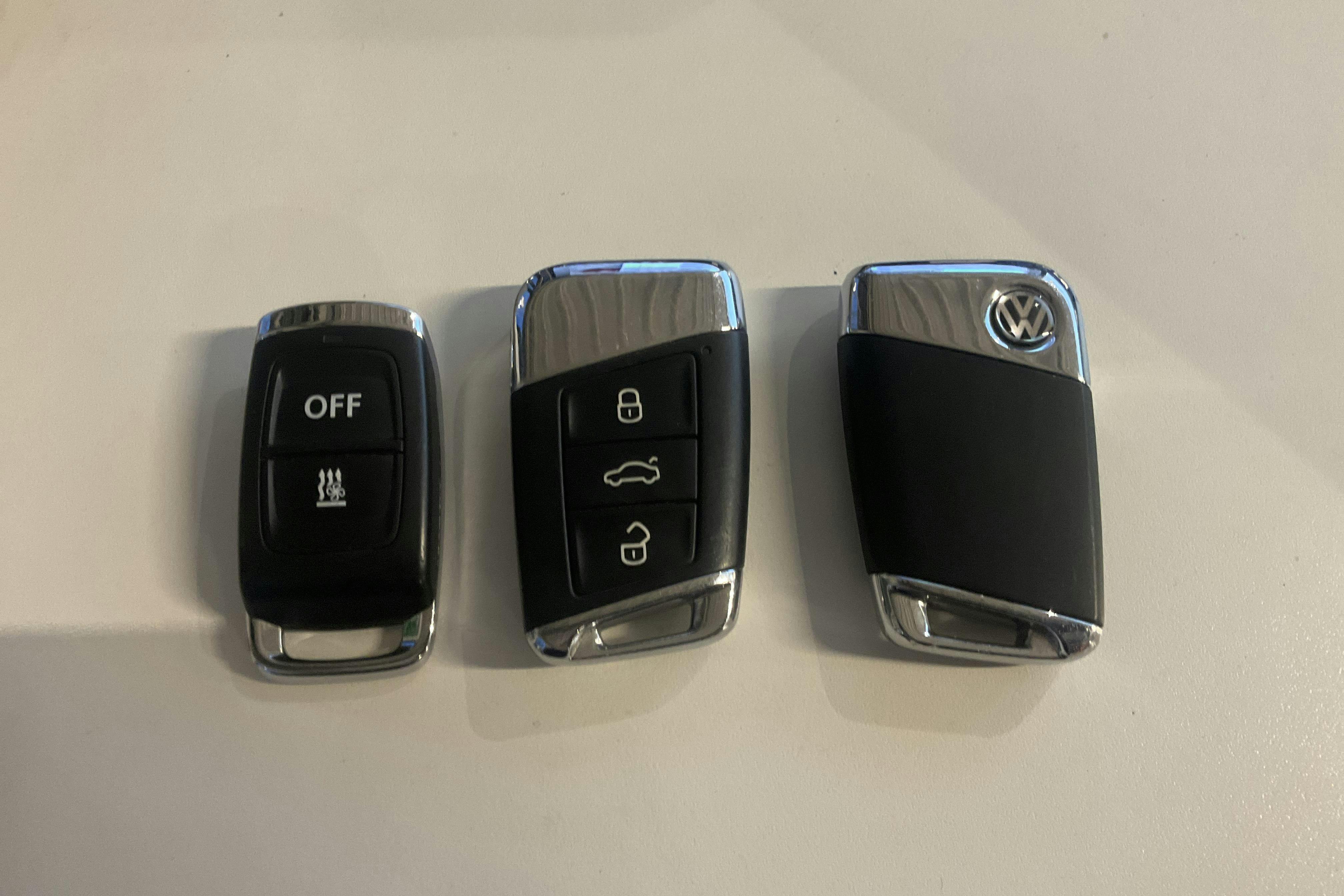 Esittelykuva 17 osoitteesta 17: VW Passat 2.0 TDI Sportscombi 4MOTION (190hk) - 195 290 km - Automaattinen - valkoinen - 2018