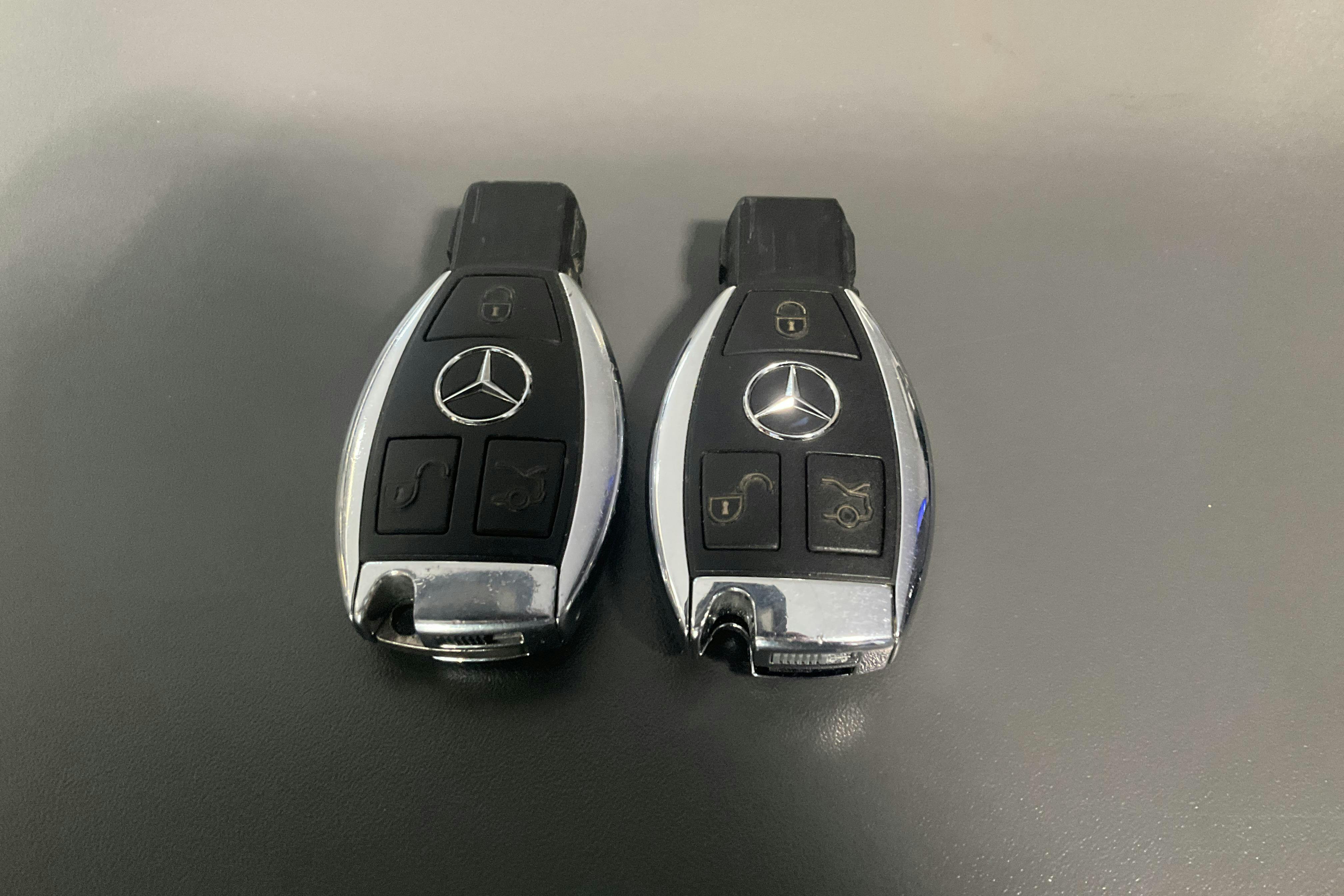 Presentation photo 14 of 14: Mercedes E 350 Coupé C207 (306hk) - 144 810 km - Automatic - black - 2012