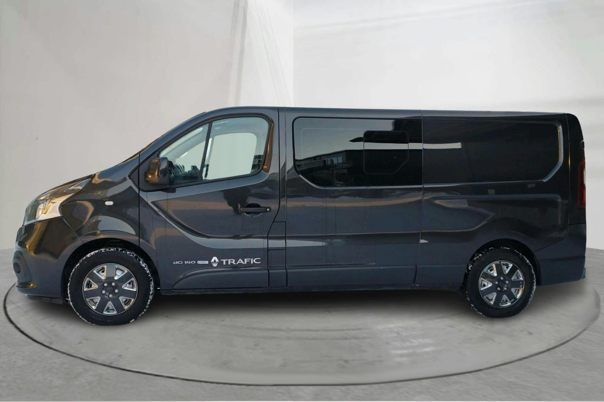 Presentationsfoto 2 av 14: Renault Trafic 1.6 dCi Skåp (140hk) - 25 098 mil - Manuell - svart - 2016