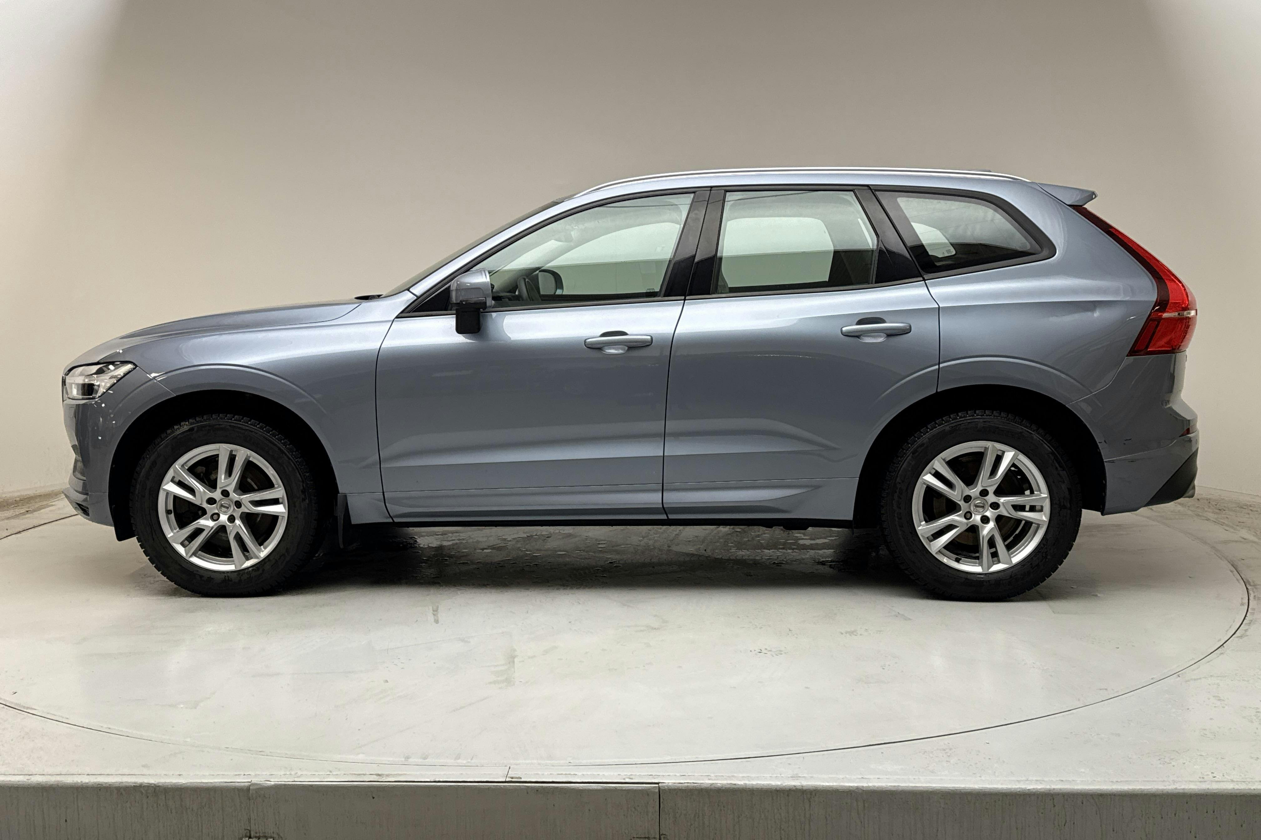 Esitlusfoto 2 aadressil 14: Volvo XC60 D4 AWD (190hk) - 65 560 km - Automaatne - Light Blue - 2019