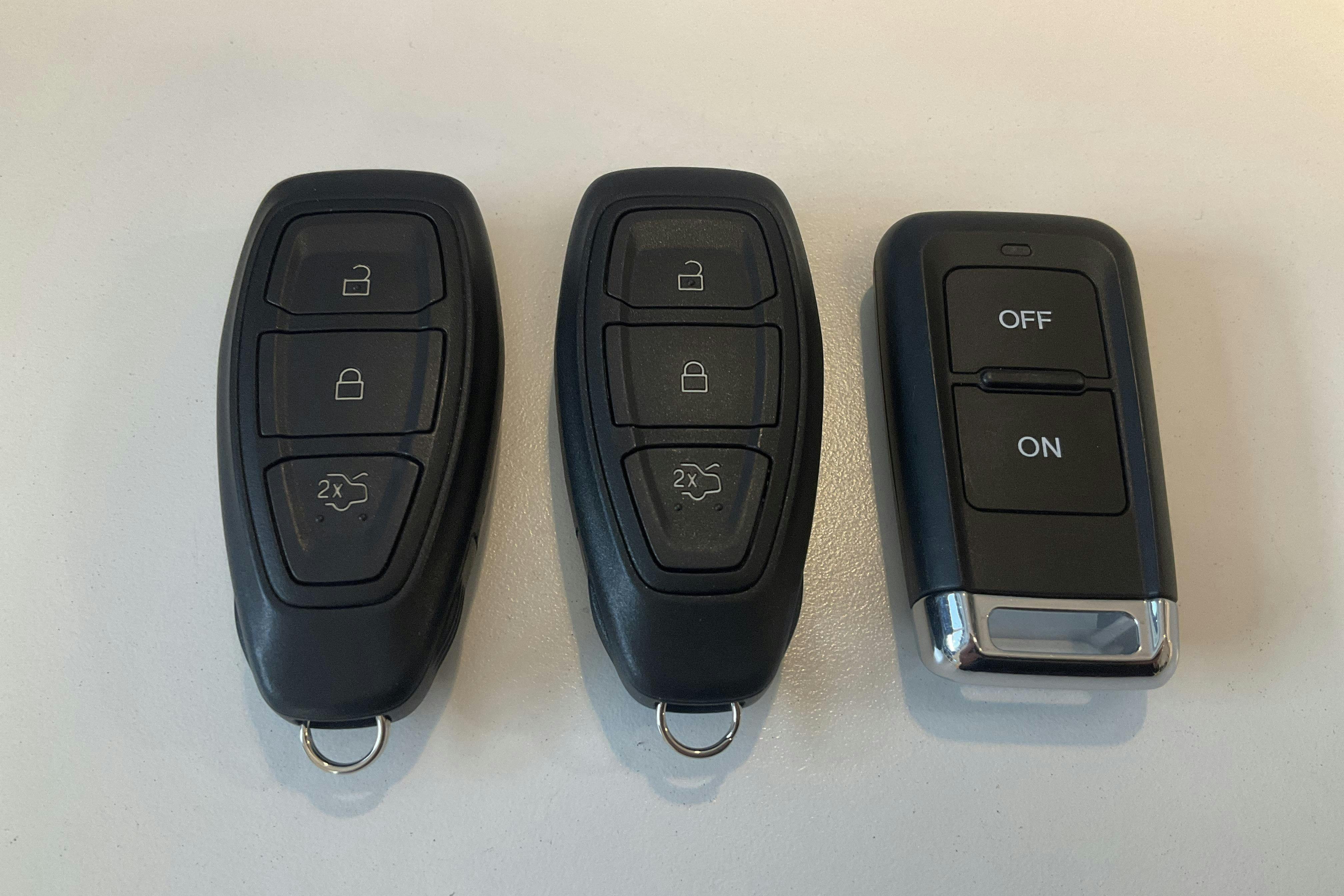 Presentation photo 18 of 18: Ford S-MAX 2.5 Elhybrid (190hk) - 59 270 km - Automatic - black - 2022