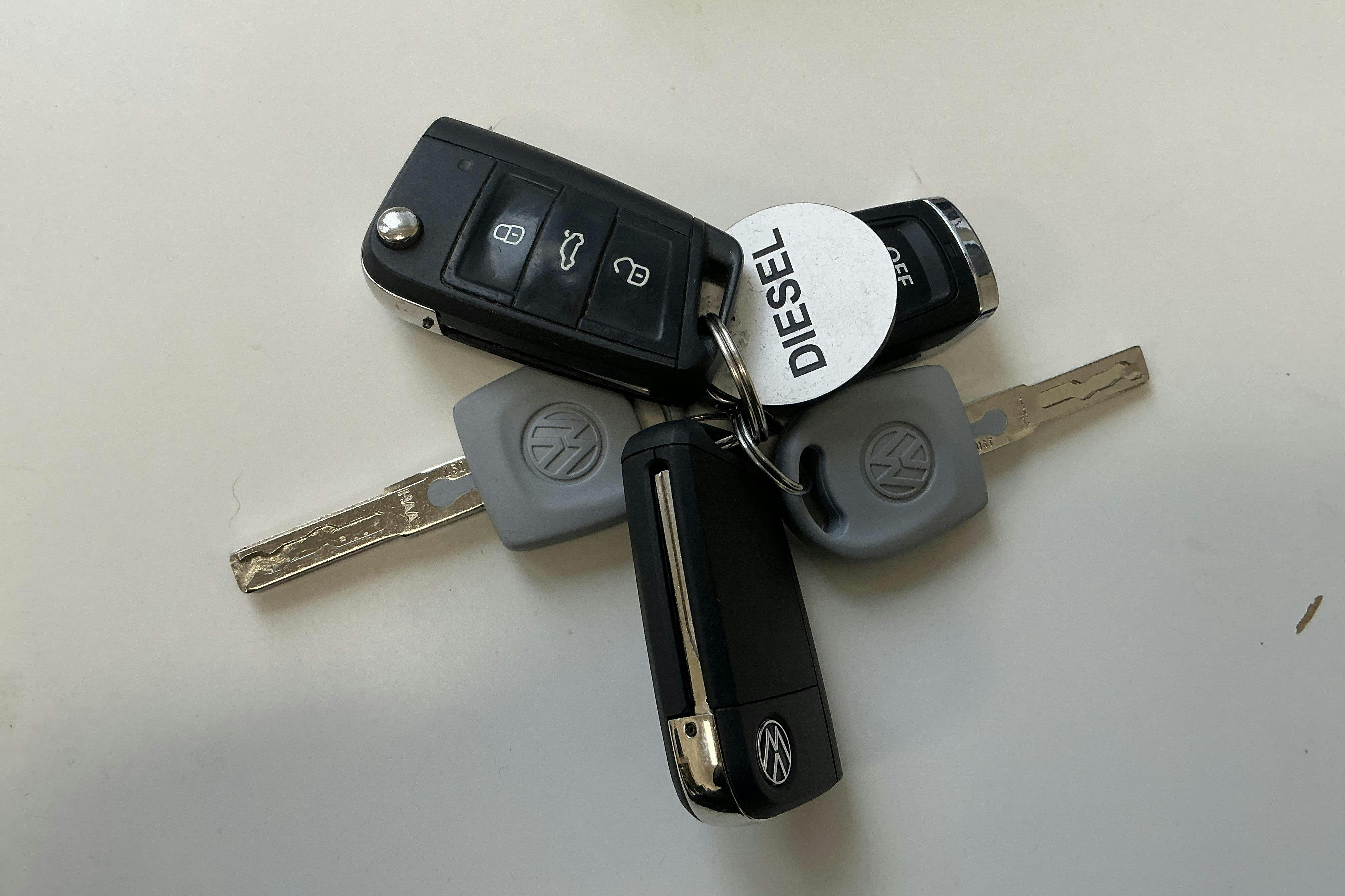 Presentation photo 13 of 13: VW Transporter Pickup T6.1 TDI (110hk) - 84 030 km - Manual - gray - 2022