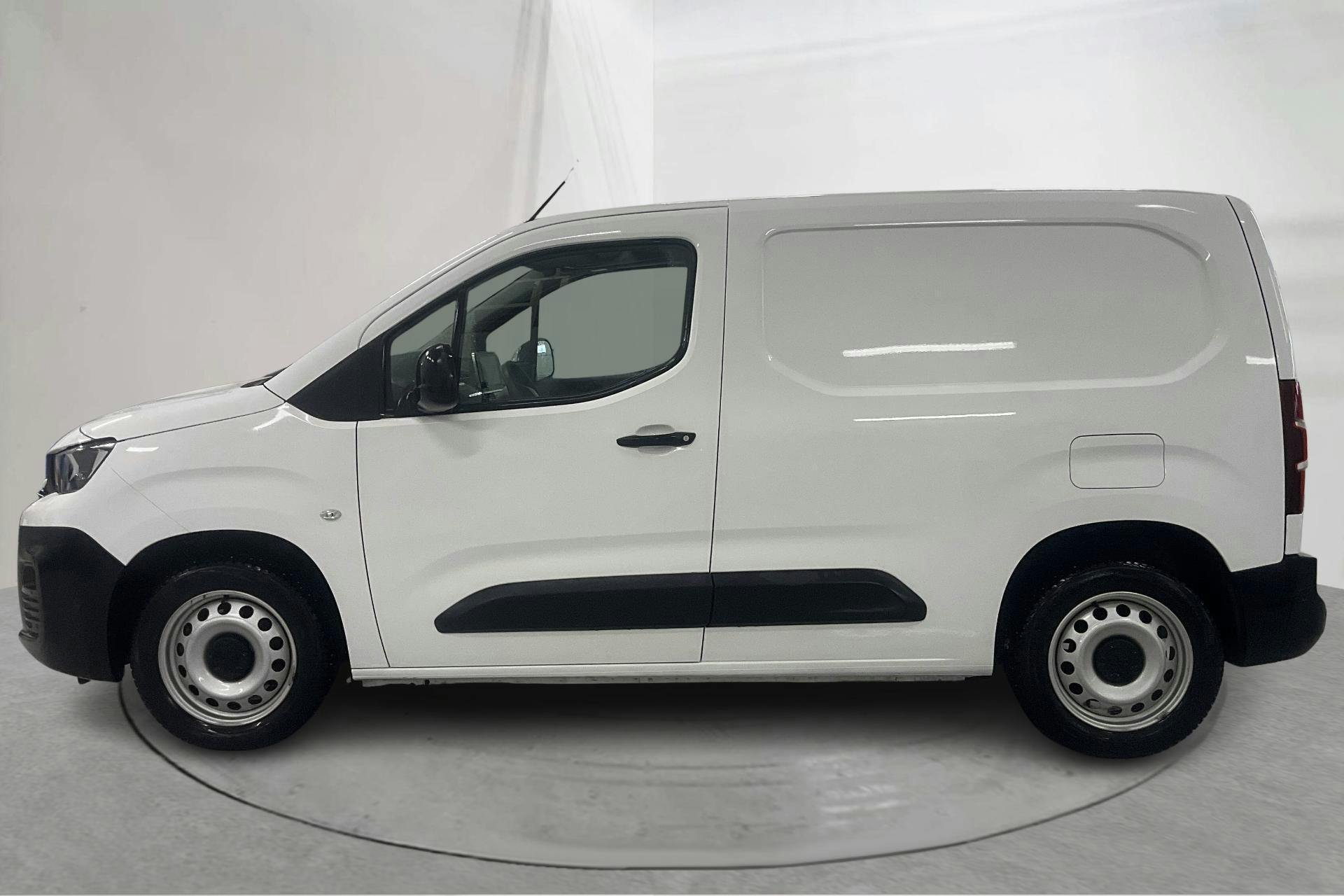 Presentation photo 2 of 19: Peugeot Partner 1.5 HDI Skåp (130hk) - 50 200 km - Manual - white - 2019