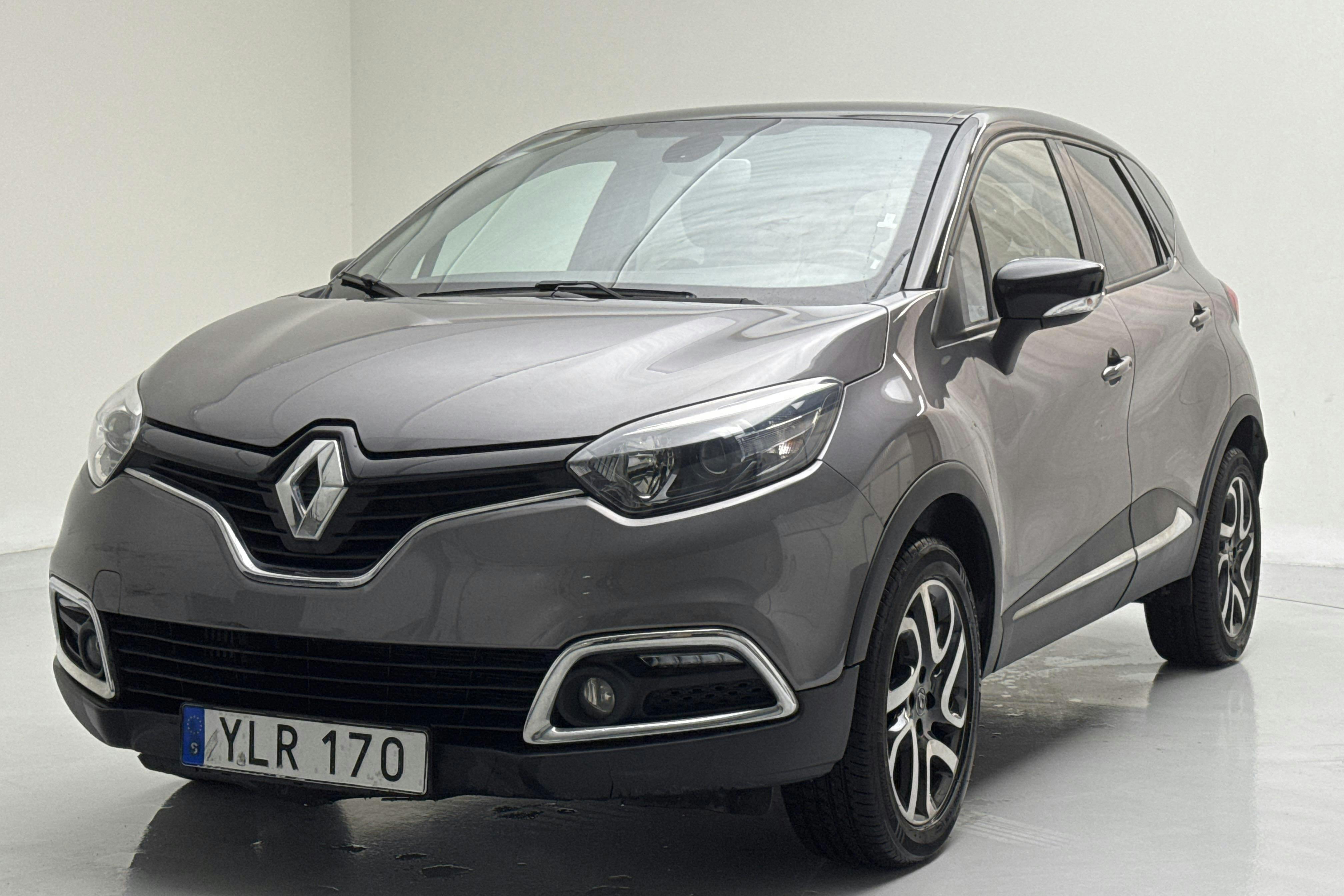 Presentation photo 1 of 13: Renault Captur 0.9 TCe (90hk) - 54 860 km - Manual - 2017