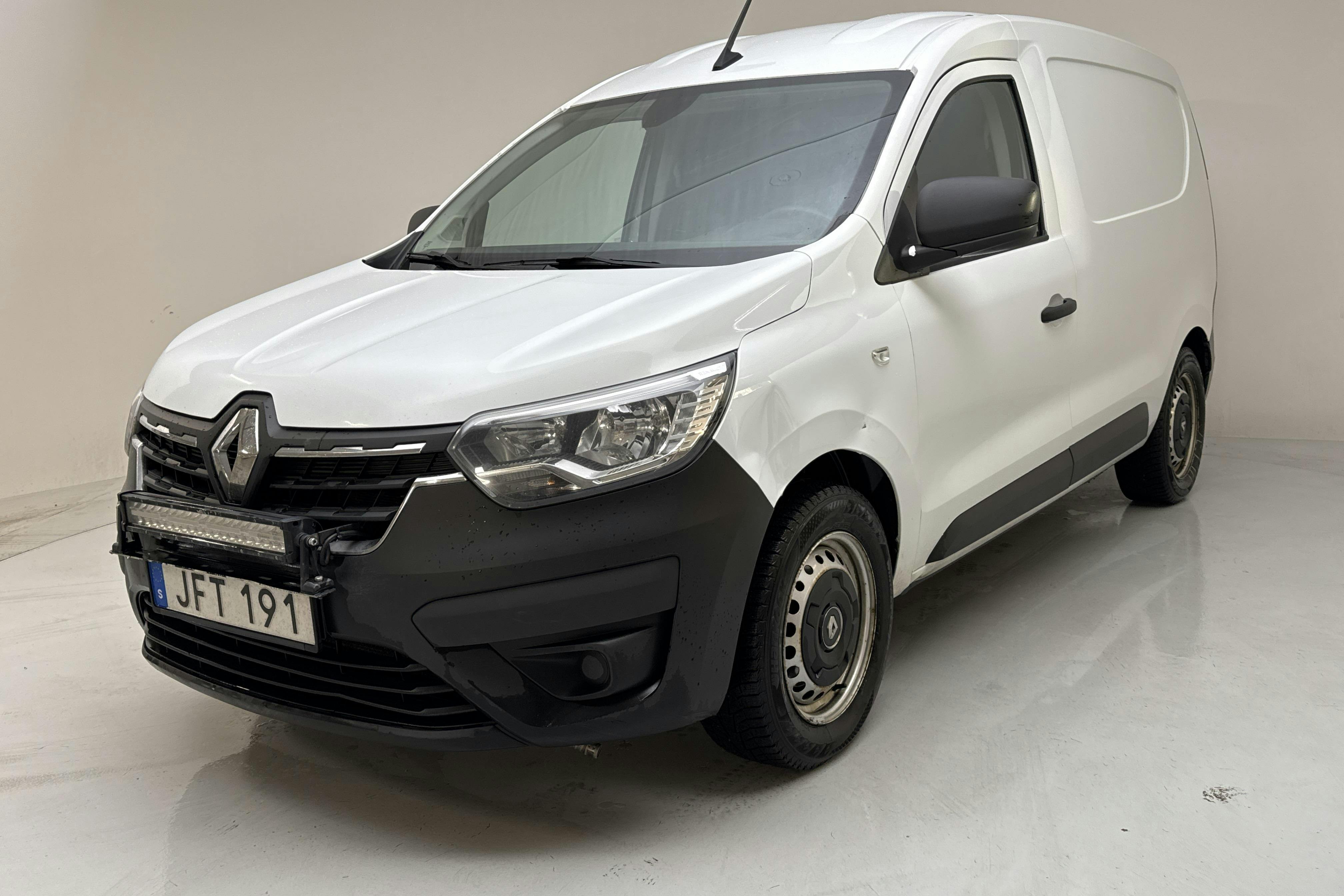 Presentation photo 1 of 14: Renault Express 1.5 dCi Skåp (95hk) - 348 100 km - Manual - white - 2021