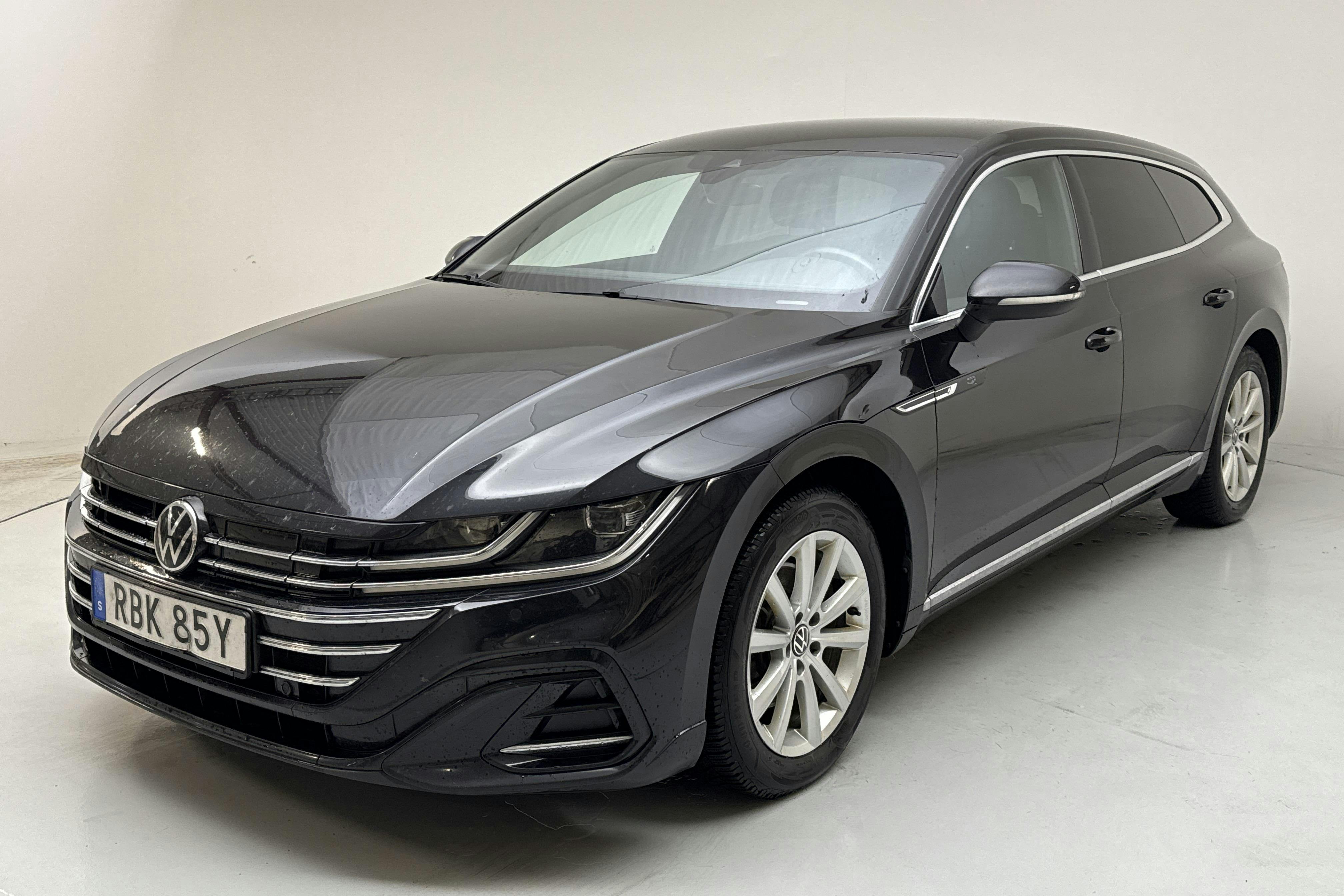 Presentation photo 1 of 19: VW Arteon Shooting Brake eHybrid 1.4 TSI (218hk) - 137 990 km - Automatic - black - 2021