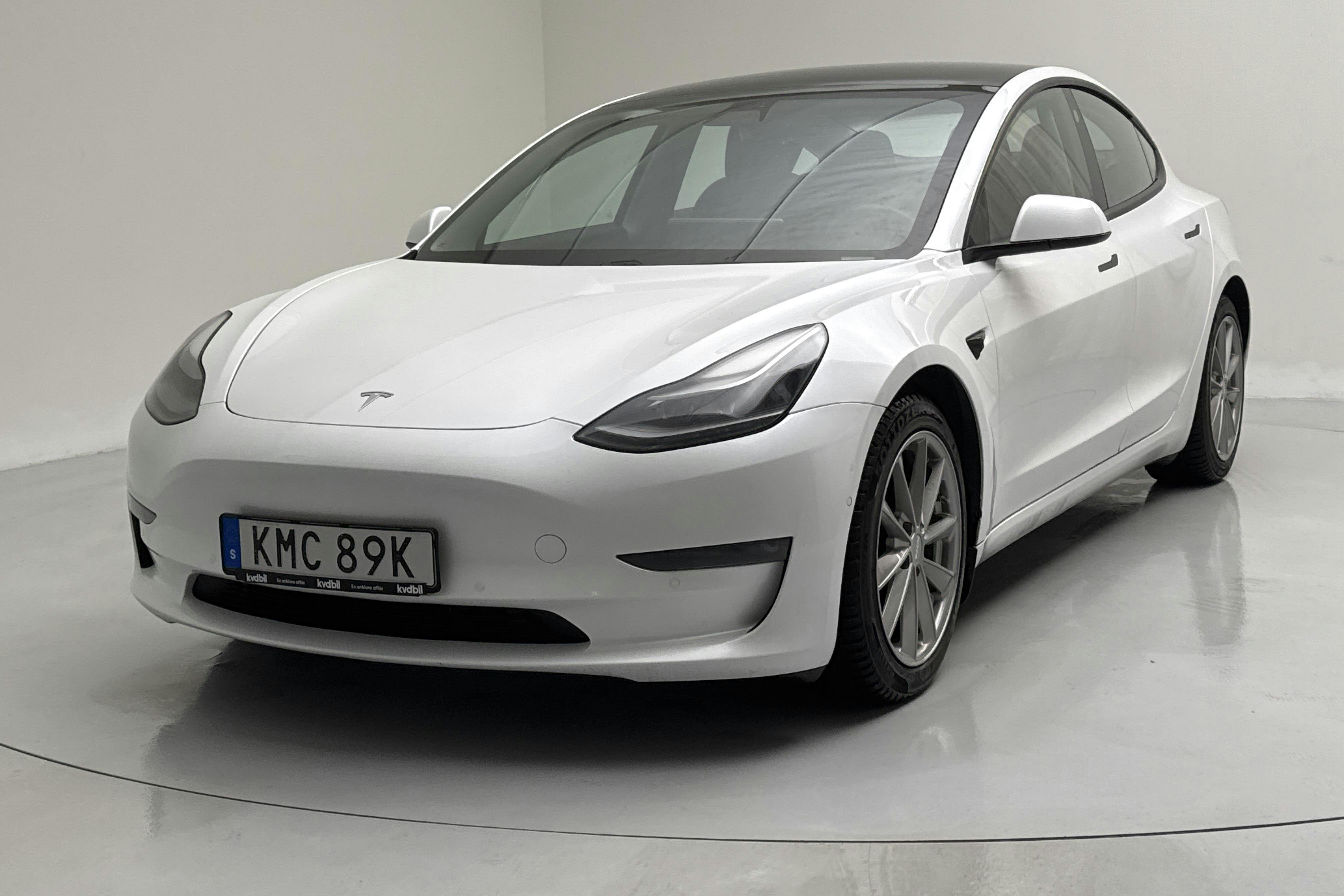 Tesla Model 3 Long Range Dual Motor AWD - 13 873 mil - Automat - vit - 2021
