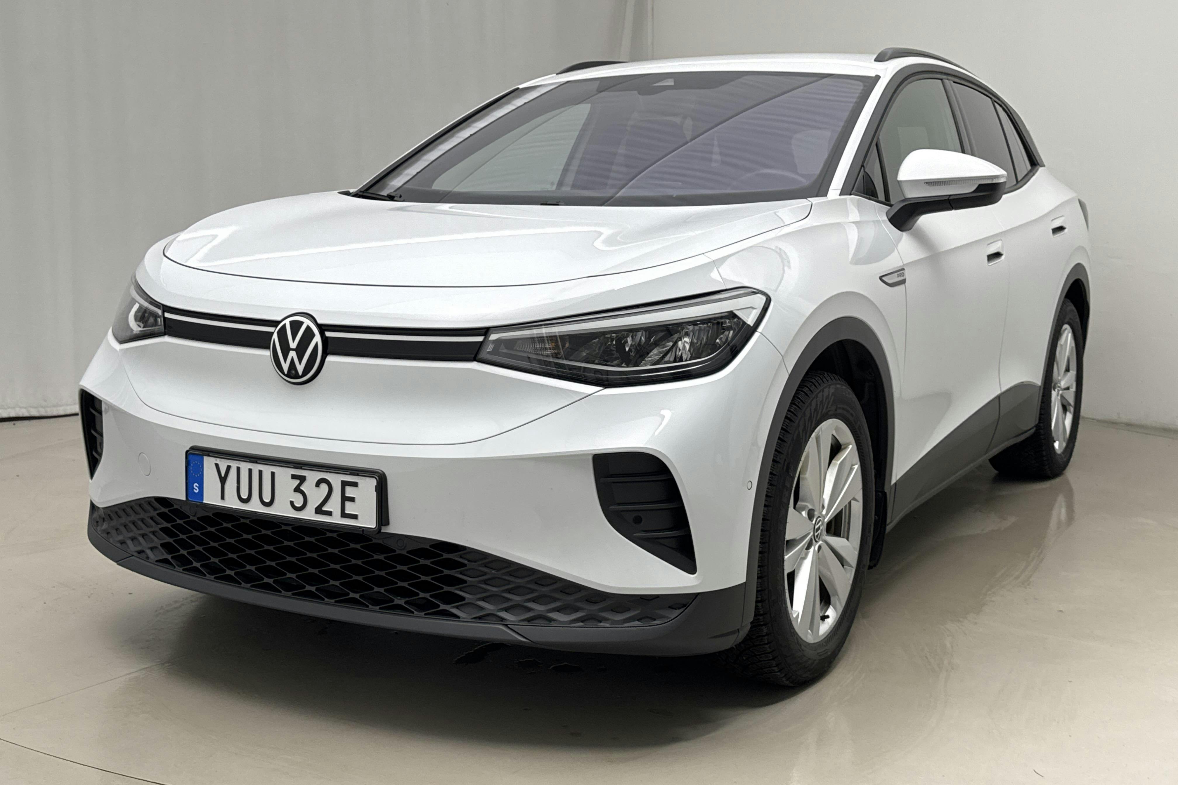 Presentation photo 1 of 21: VW ID.4 77kWh (204hk) - 120 690 km - Automatic - white - 2023