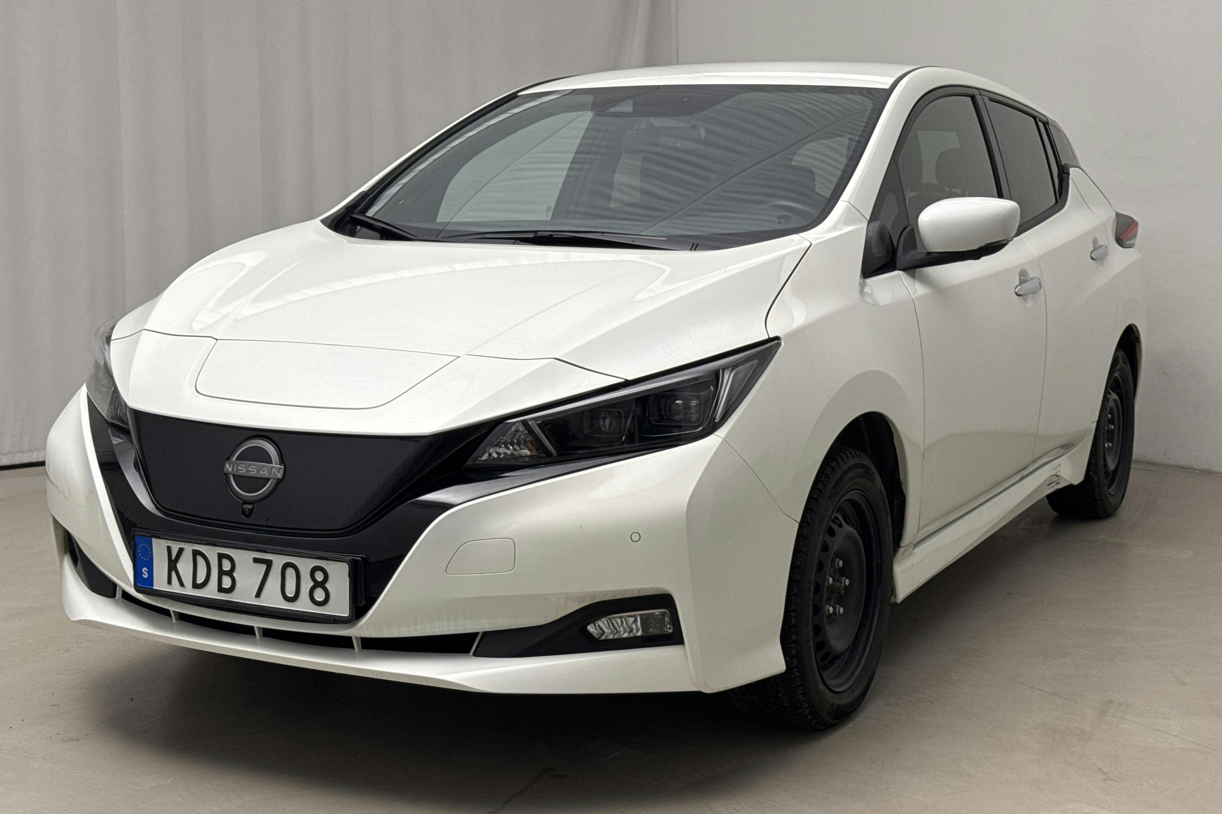 Presentation photo 1 of 19: Nissan LEAF e+ 59kWh (214hk) - 16 610 km - Automatic - white - 2023