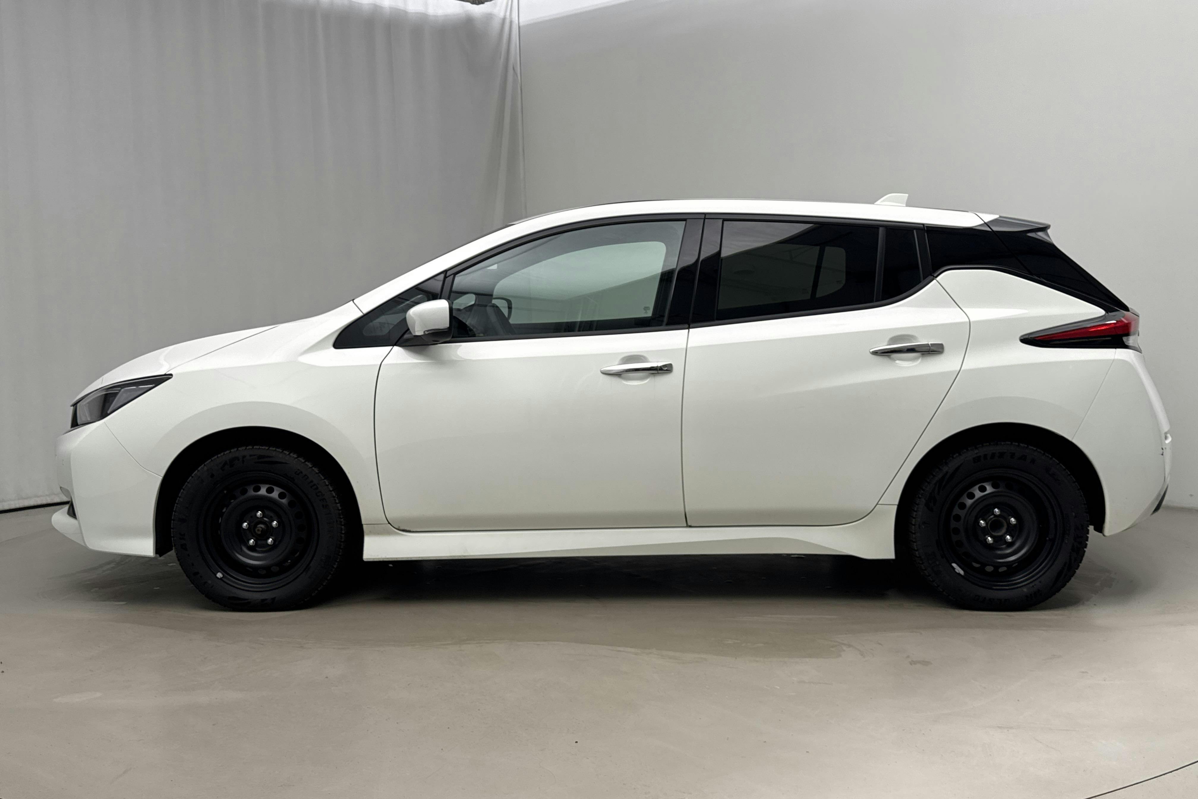 Esitlusfoto 2 aadressil 19: Nissan LEAF e+ 59kWh (214hk) - 17 170 km - Automaatne - valge - 2023