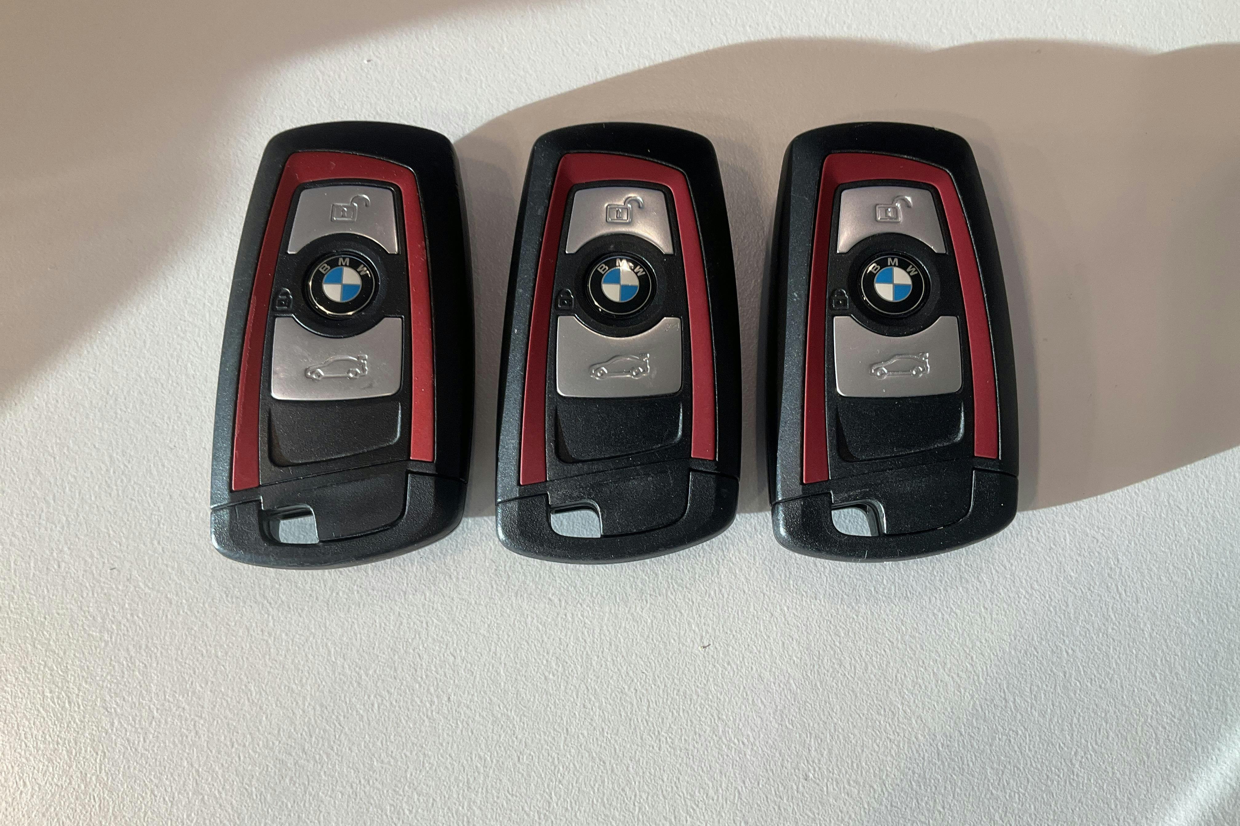 Esitlusfoto 21 aadressil 21: BMW 330i xDrive Sedan, F30 (252hk) - 94 550 km - Automaatne - must - 2018