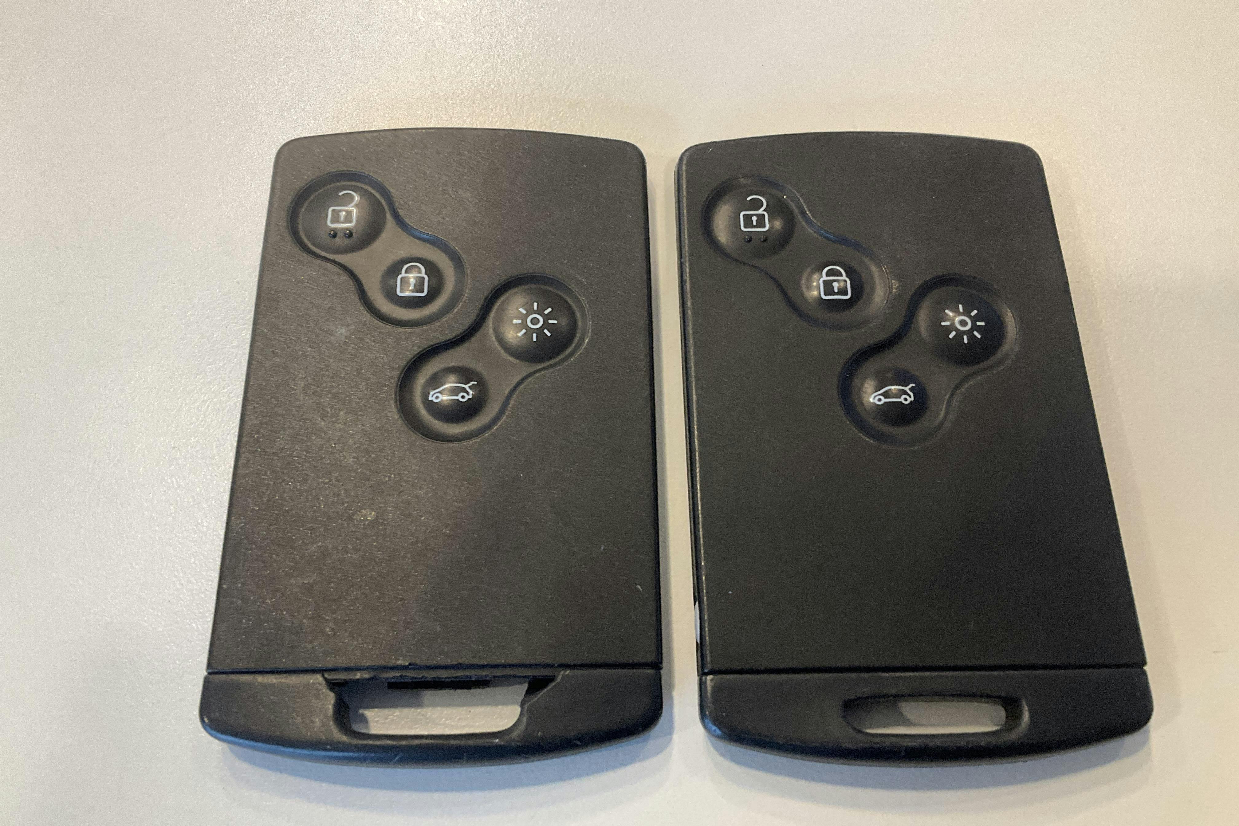 Zdjęcie prezentacyjne 16 z 16: Renault Captur 1.2 TCe (120hk) - 66 850 km - Automatyczna - 2015