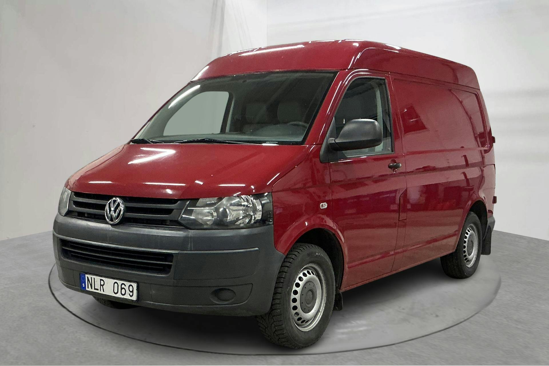 Presentation photo 1 of 13: VW Transporter T5 2.0 TDI (140hk) - 208 970 km - Manual - red - 2012