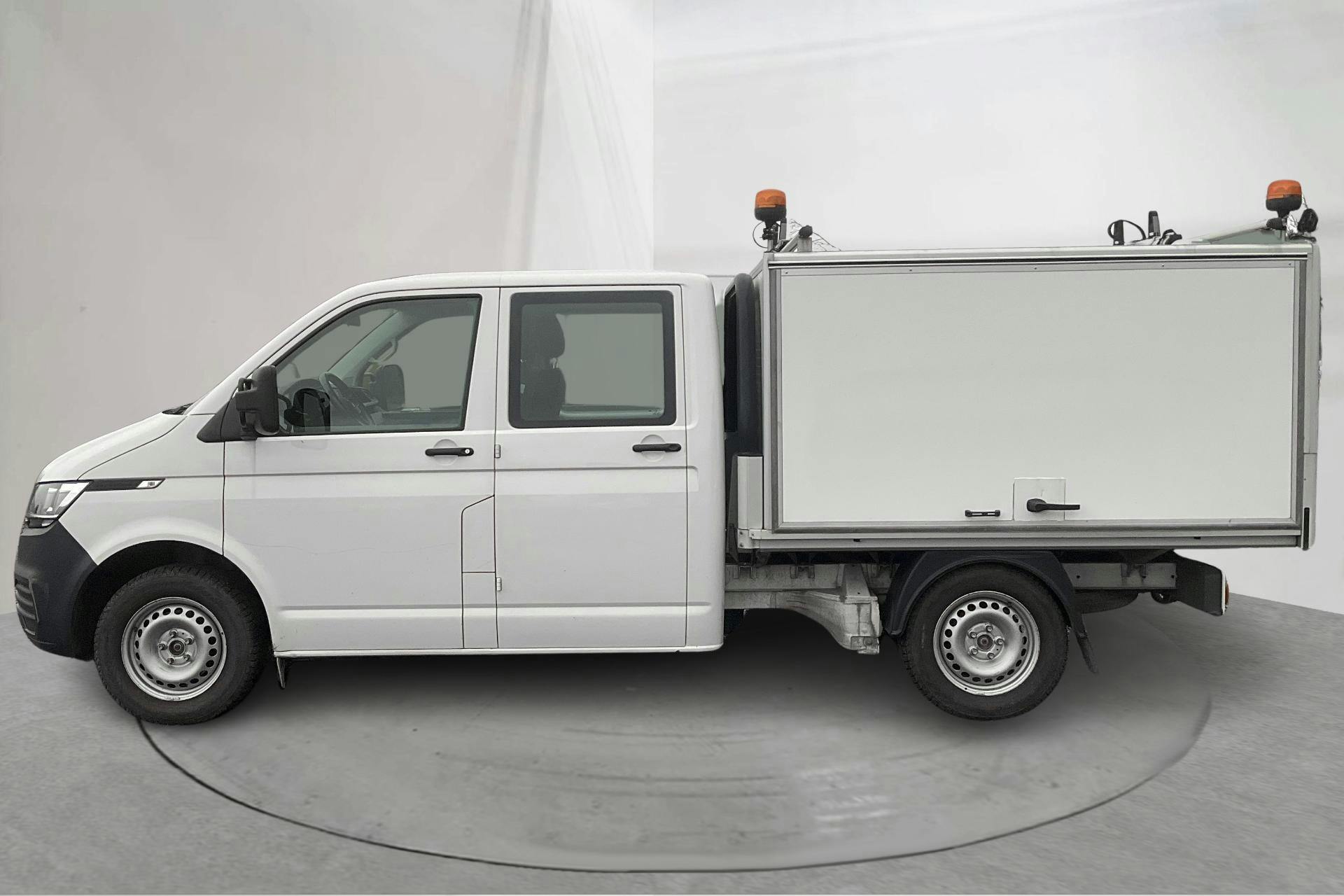 Presentation photo 2 of 15: VW Transporter T6 2.0 TDI BMT 4MOTION (150hk) - 43 390 km - Manual - white - 2020