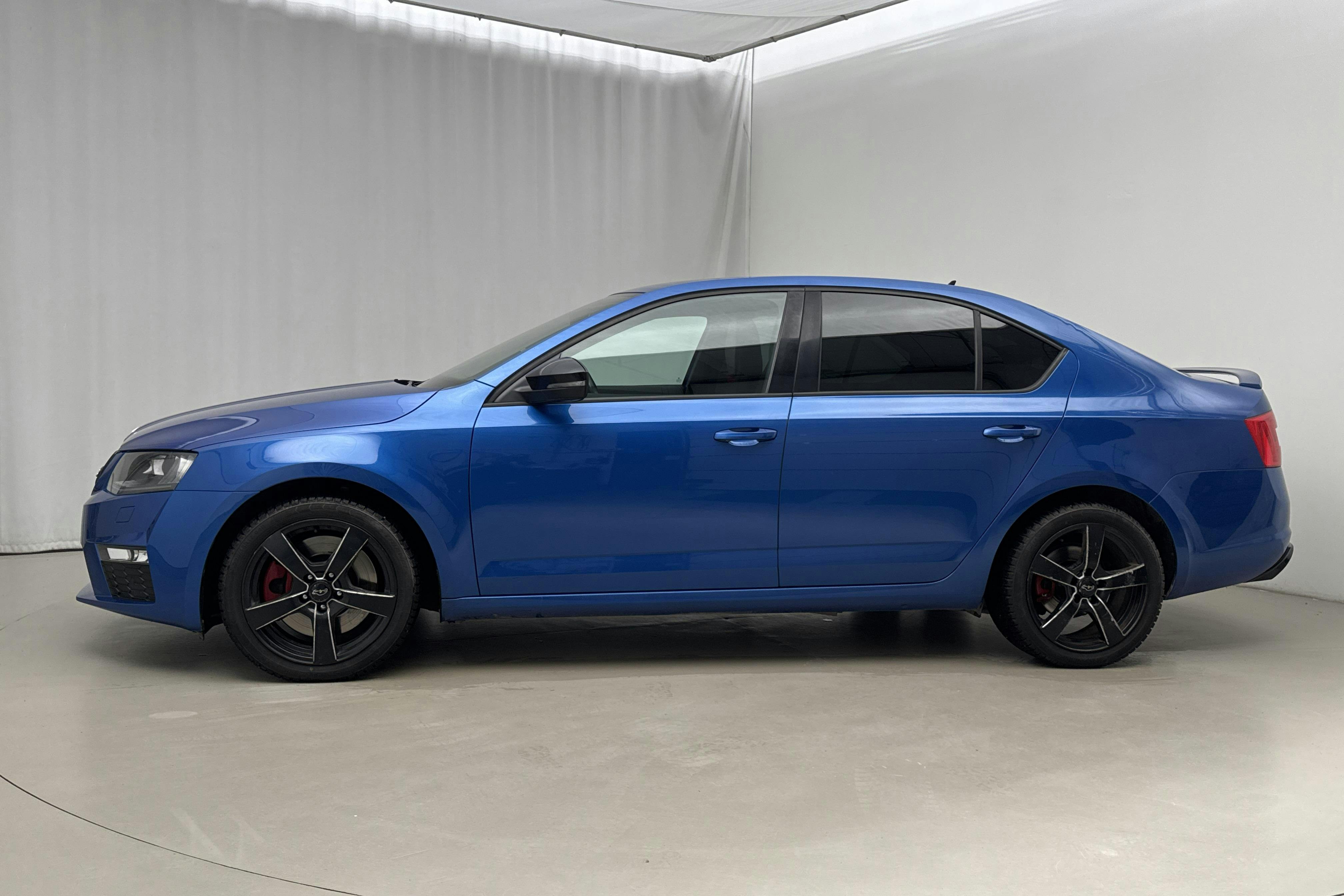 Esitlusfoto 2 aadressil 18: Skoda Octavia III 2.0 TSI RS (220hk) - 164 180 km - Automaatne - sinine - 2015