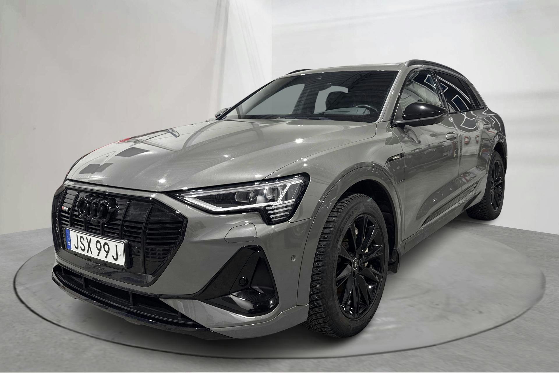 Presentation photo 1 of 20: Audi e-tron 55 quattro 95kWh (360hk) - 43 700 km - Automatic - gray - 2023
